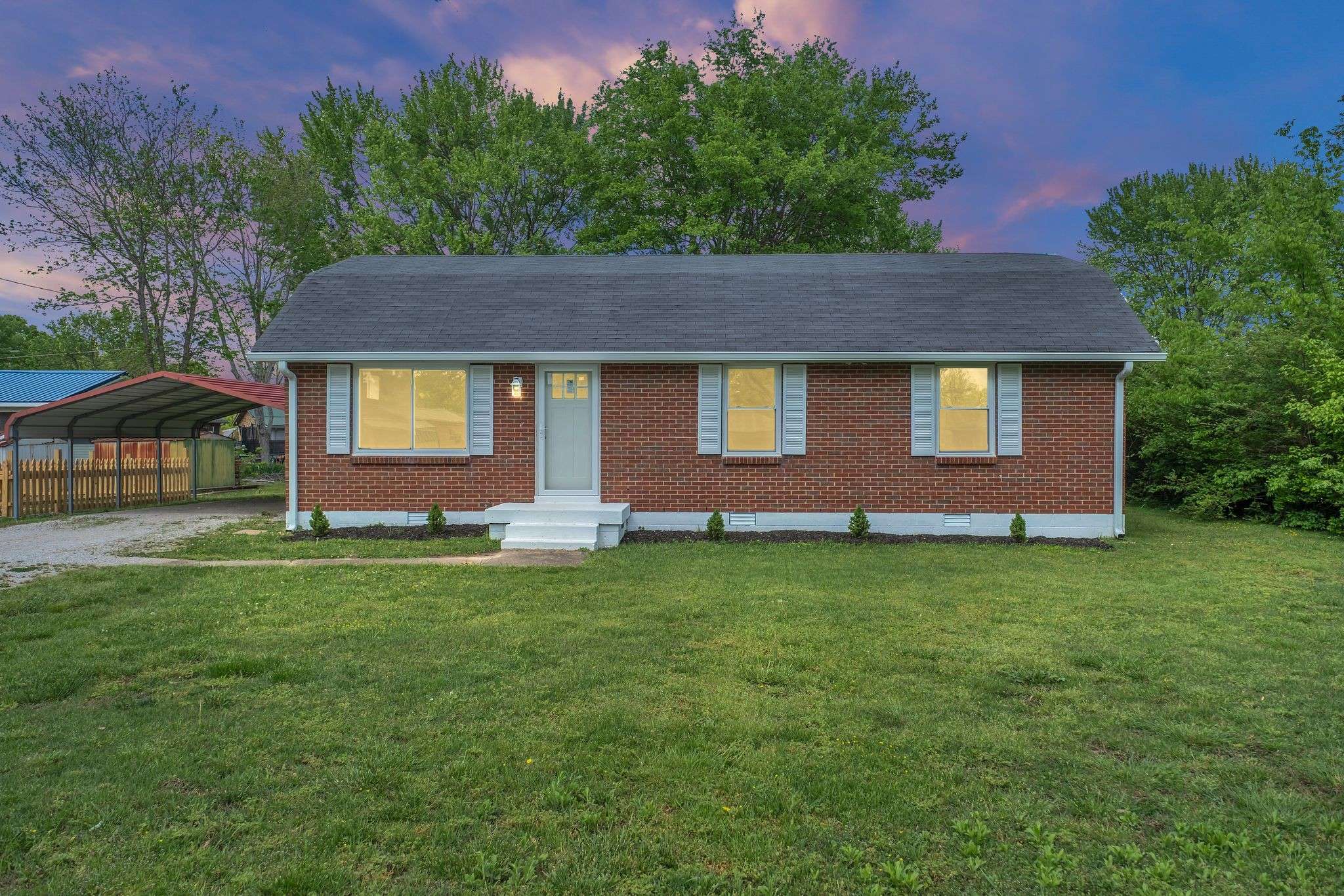 Hohenwald, TN 38462,305 Thomas Ave