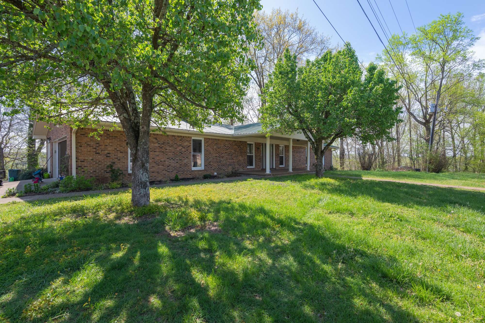 Linden, TN 37096,134 Hillcrest Dr