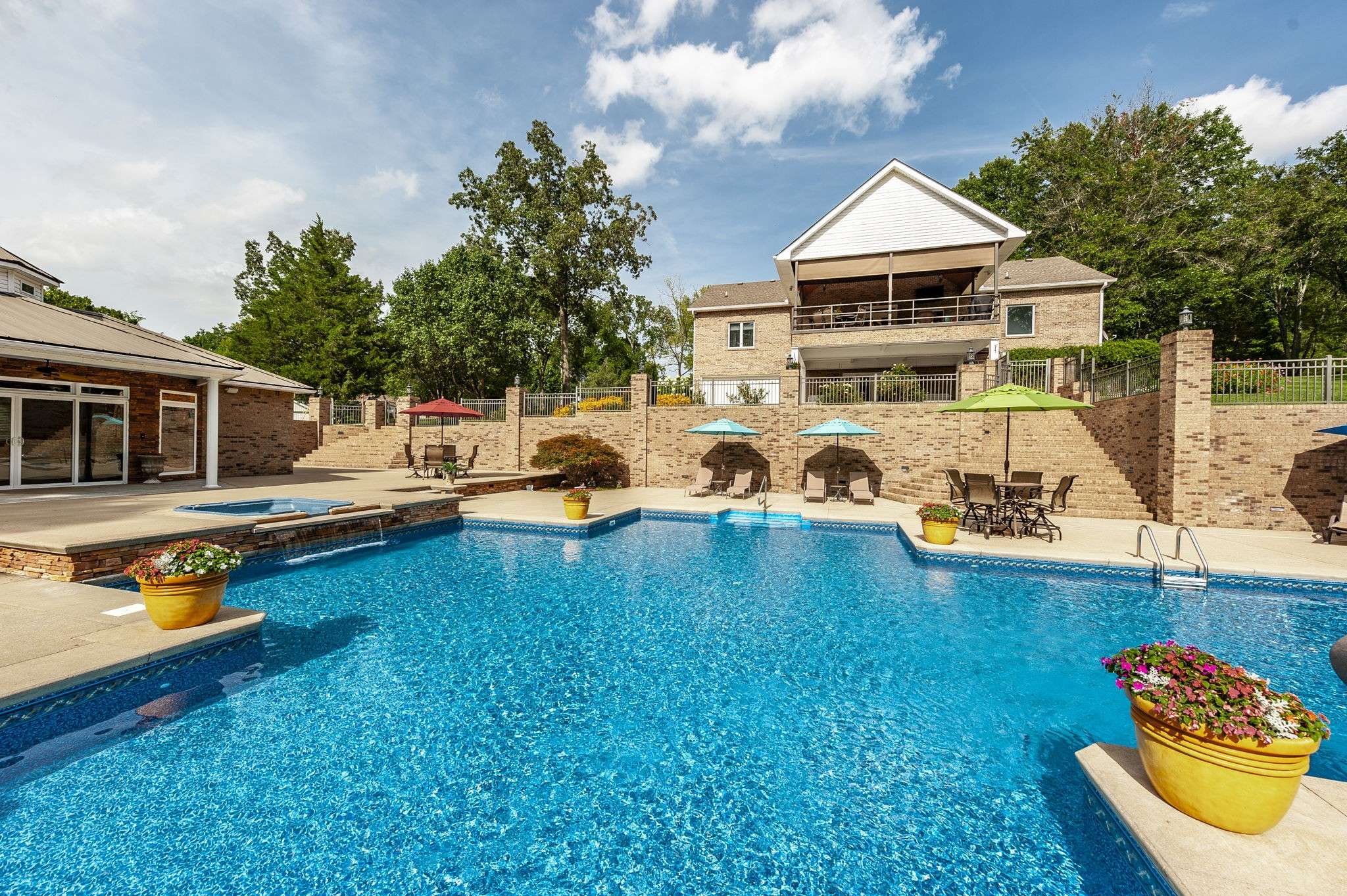 Springfield, TN 37172,5827 Highway 76 #E