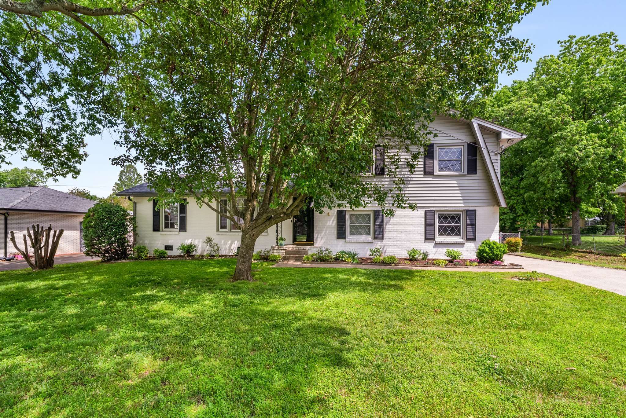 Nashville, TN 37221,7438 Bridle Dr