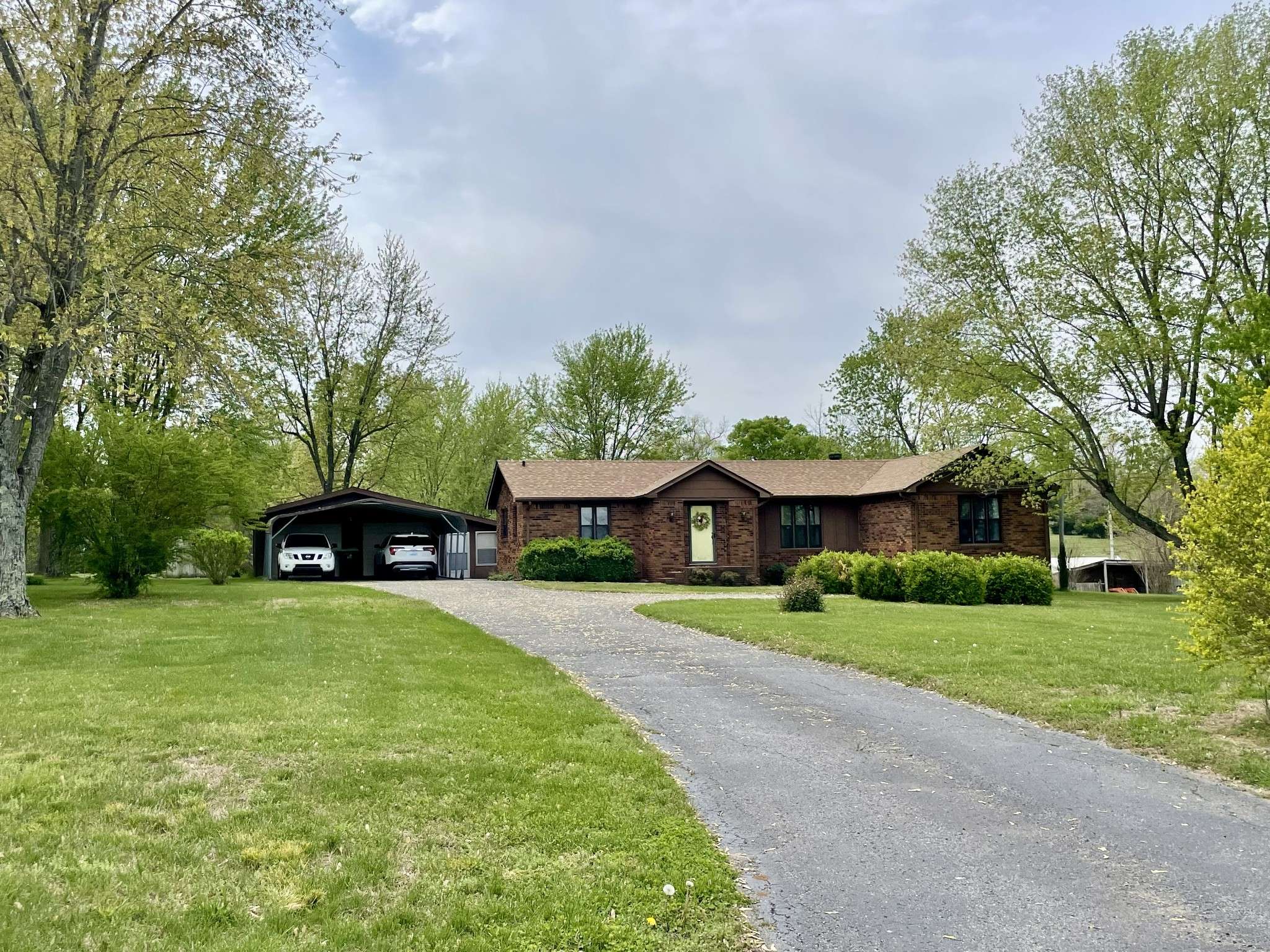 Hopkinsville, KY 42240,5665 Princeton Rd