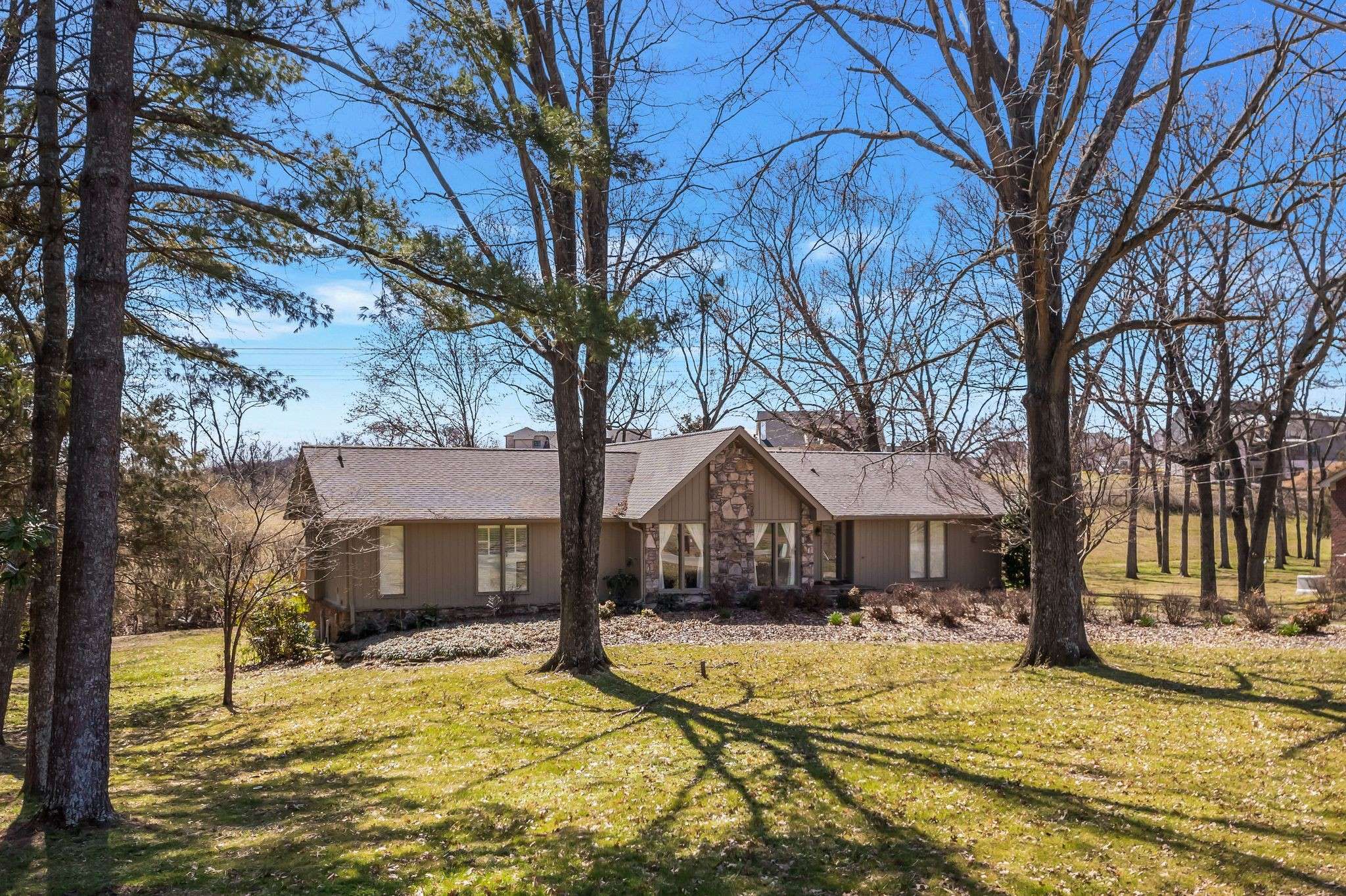 Brentwood, TN 37027,8309 Alamo Rd