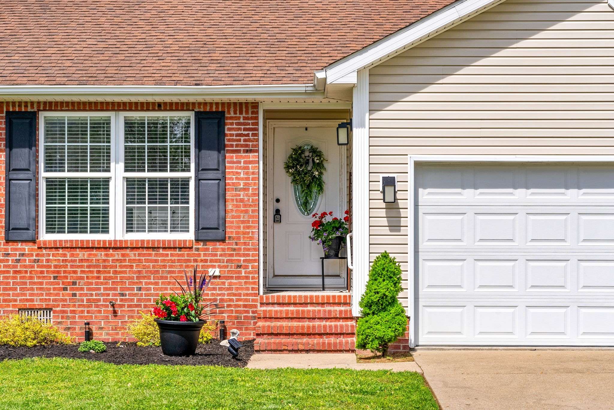 Madisonville, KY 42431,1039 Eastside Ln