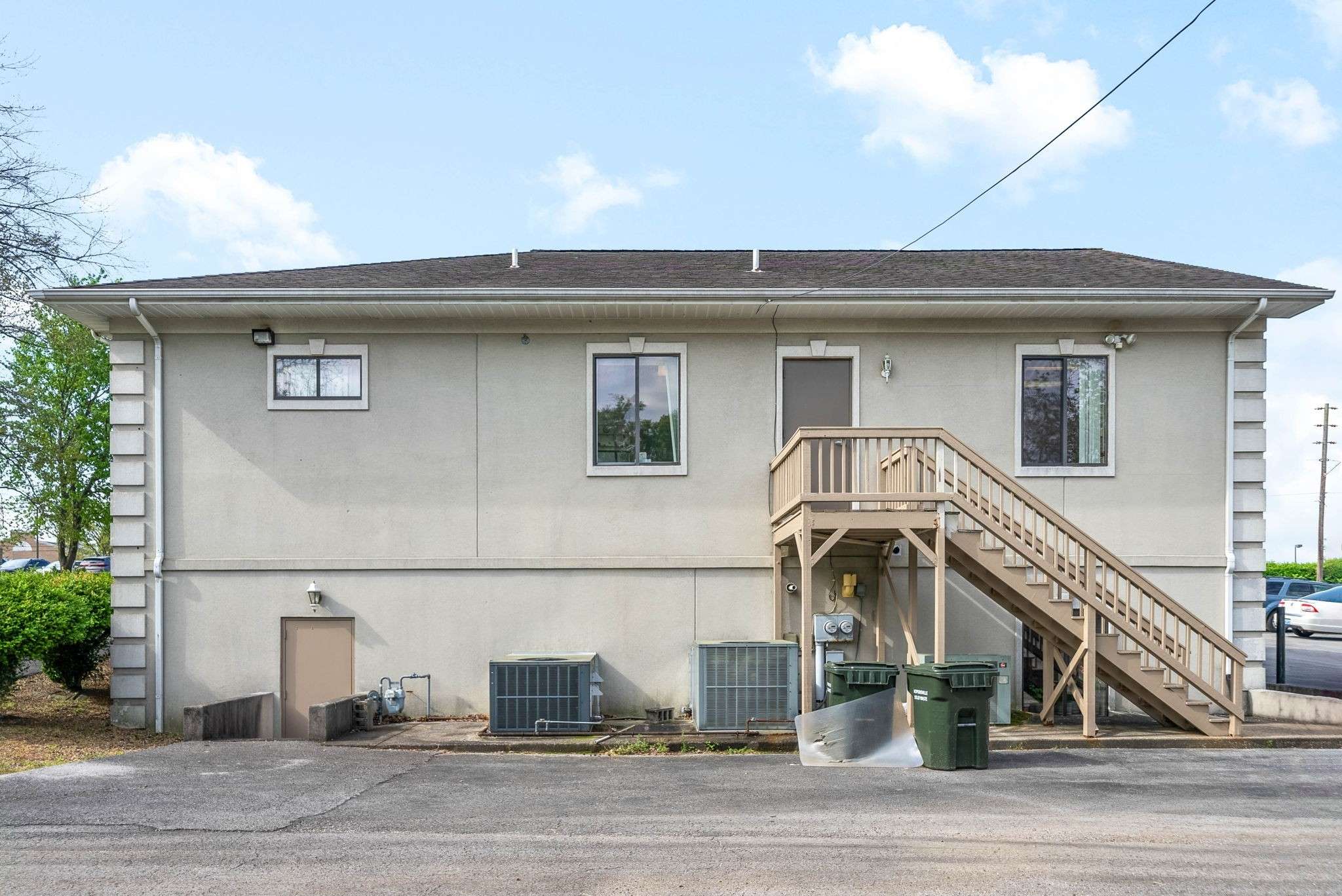 Hopkinsville, KY 42240,390 W 17th St
