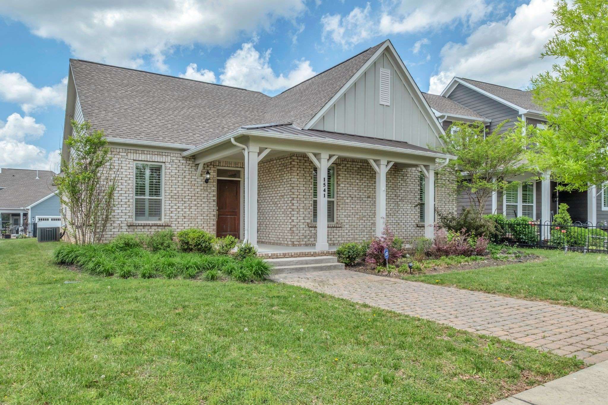 Hendersonville, TN 37075,1541 Drakes Creek Rd