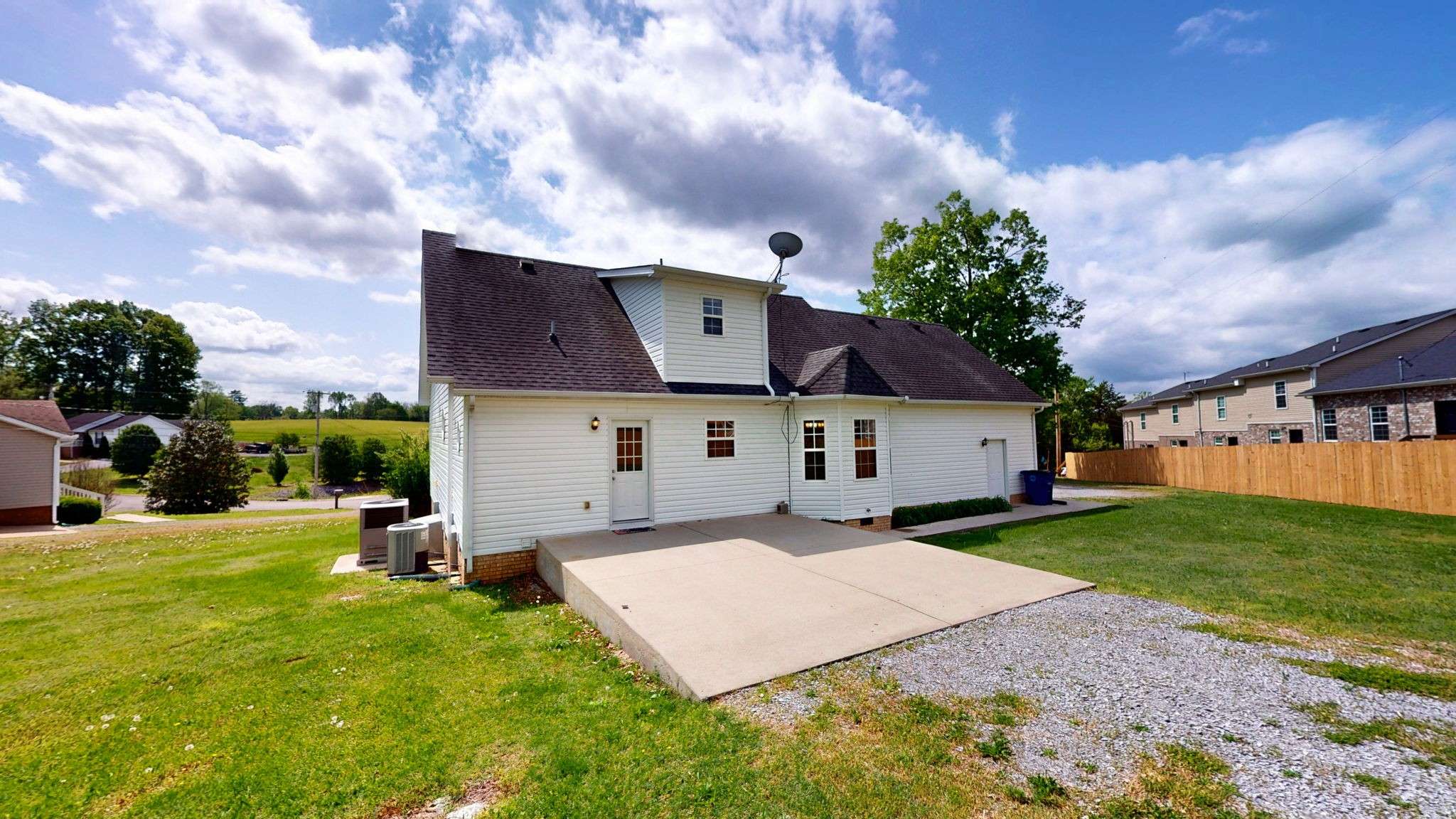 Shelbyville, TN 37160,302 S Wood Ln