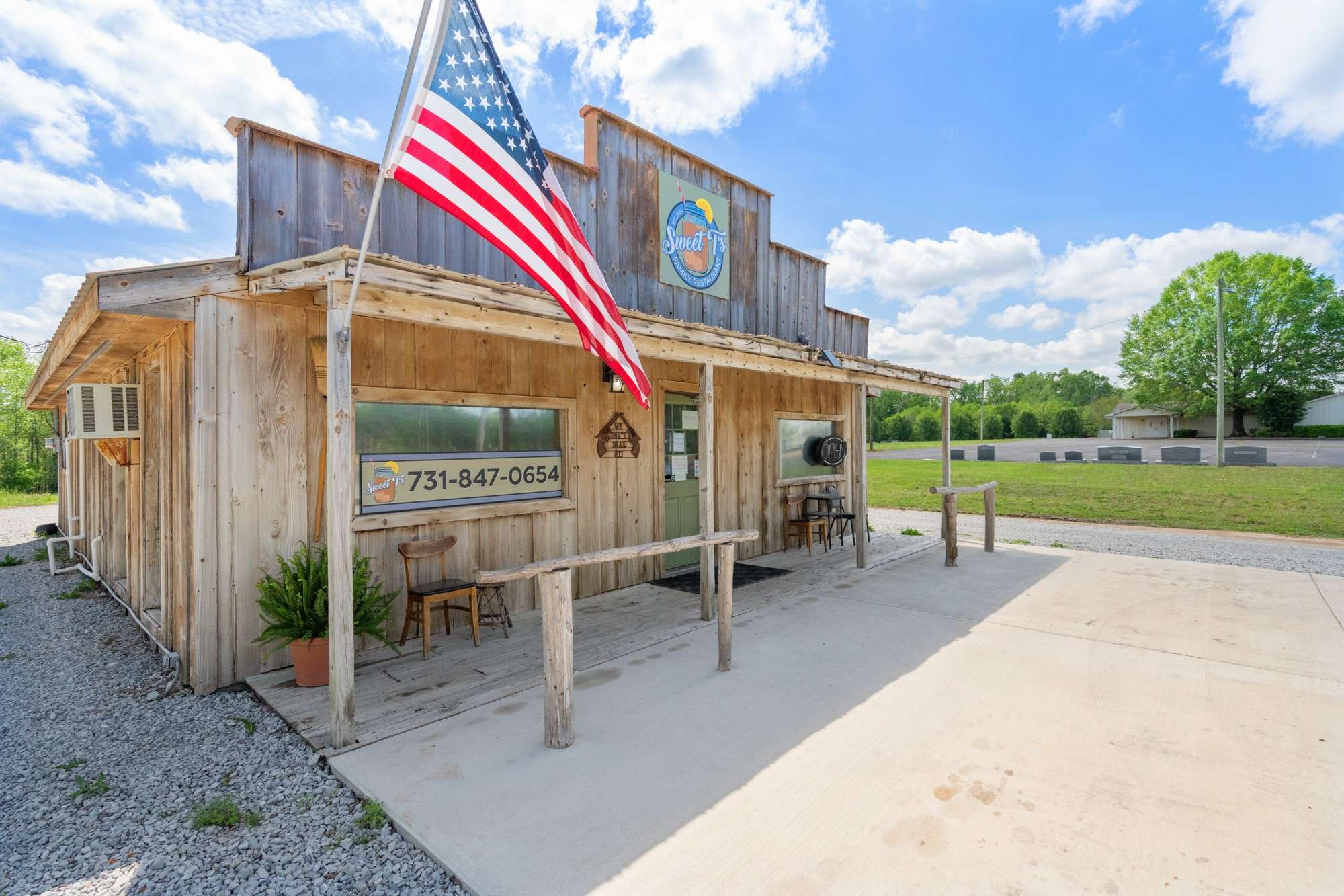 Parsons, TN 38363,2598 TN Ave #N
