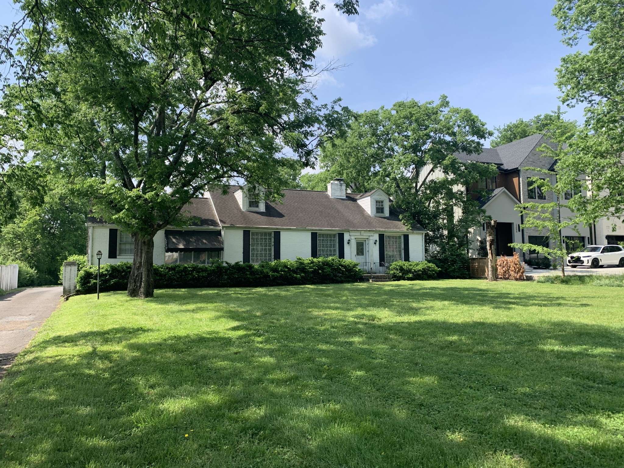 Nashville, TN 37215,2307 Hobbs Rd