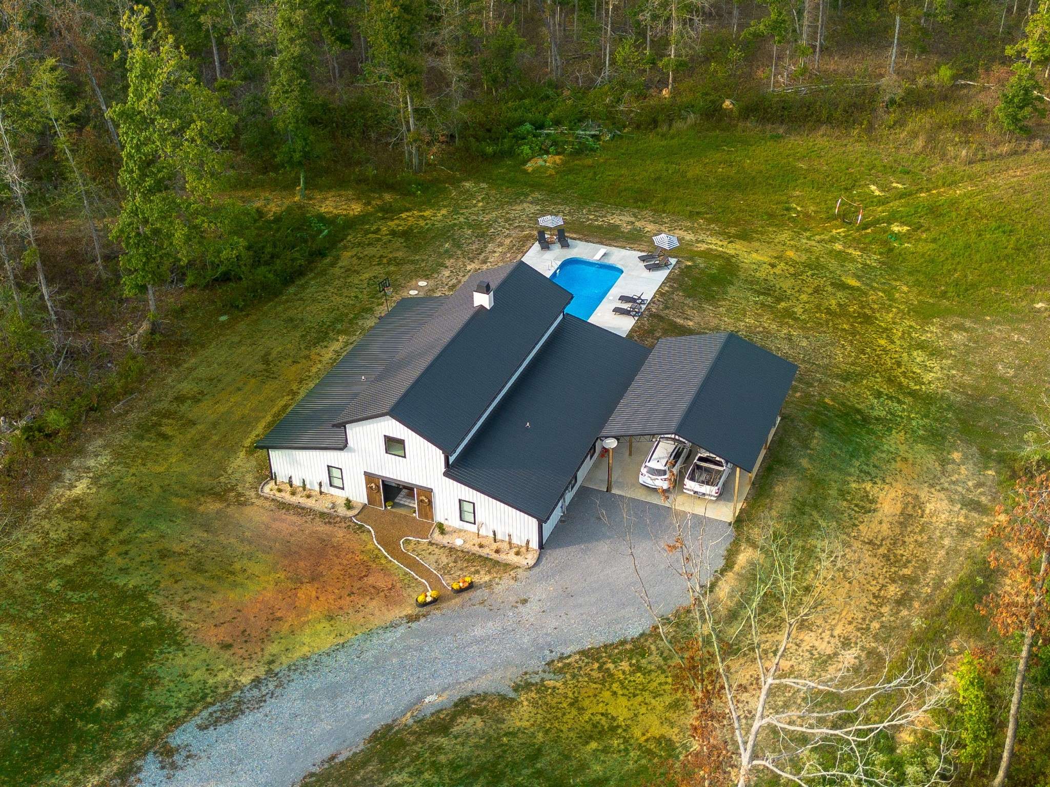 Nunnelly, TN 37137,3340 Highway 230 W