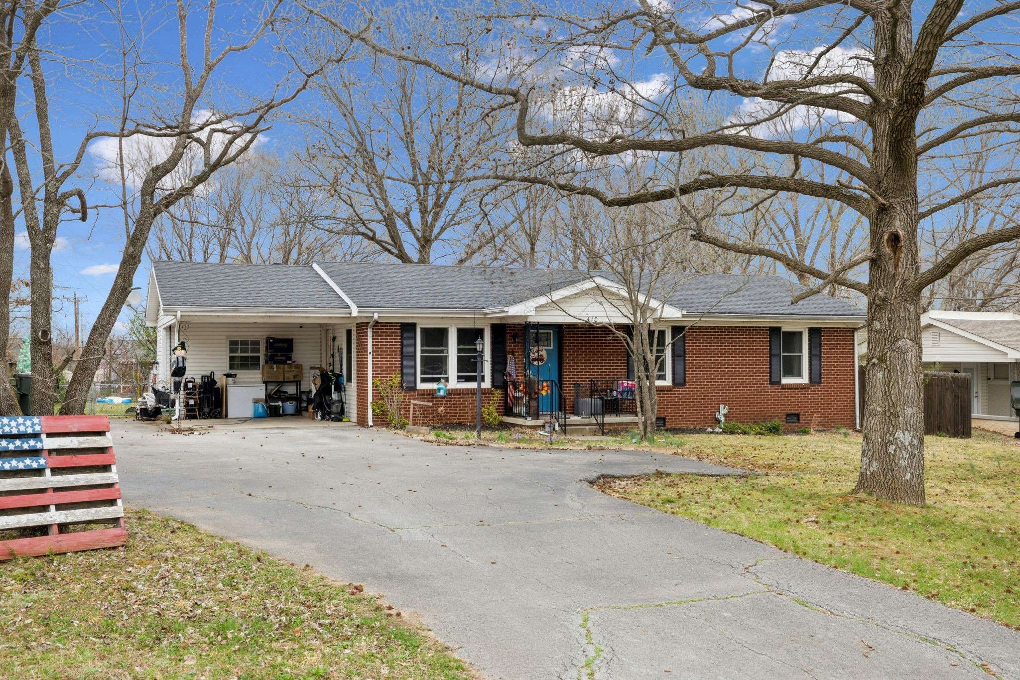 Hopkinsville, KY 42240,410 Millbrooke Dr