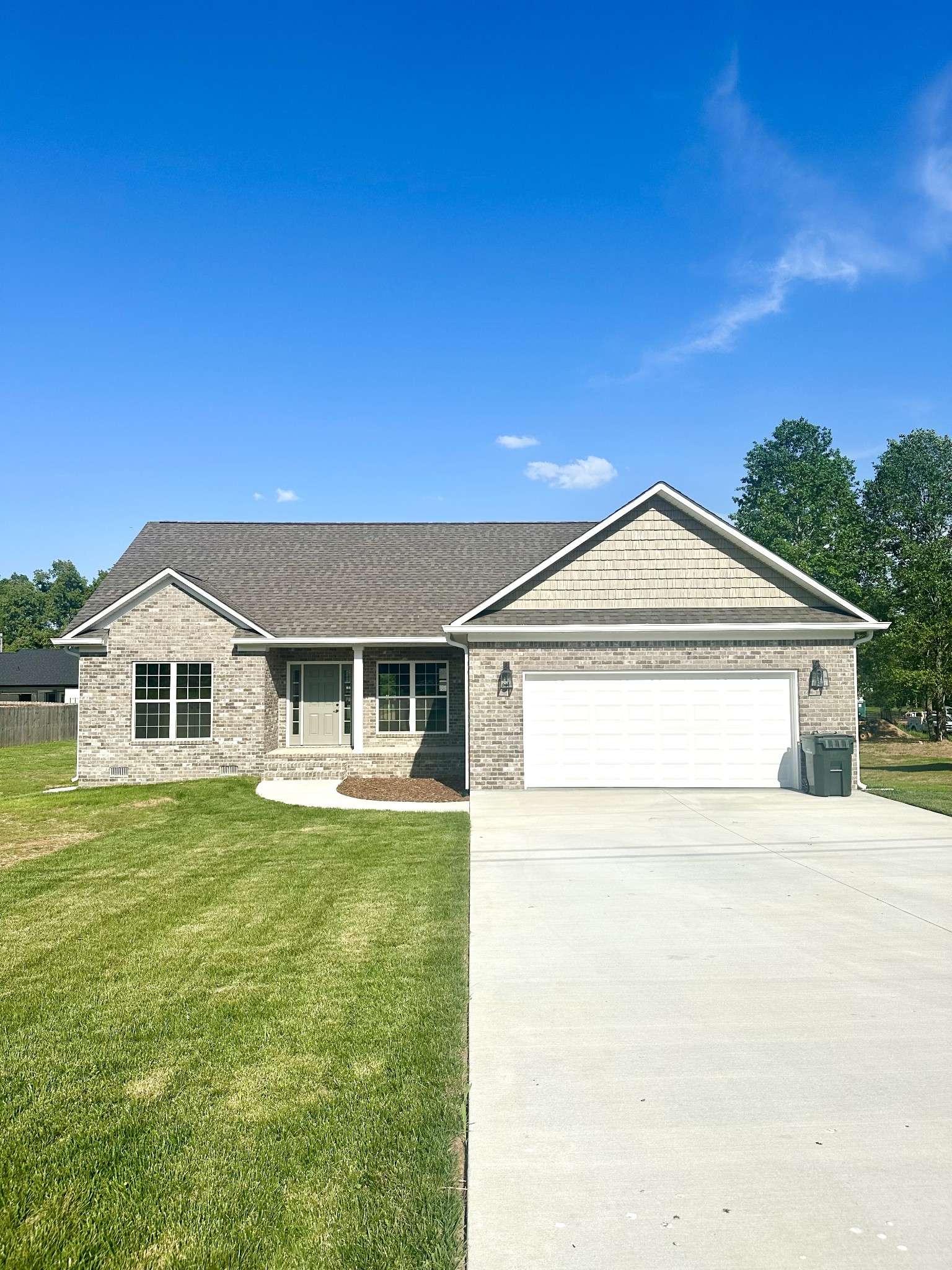 Lawrenceburg, TN 38464,415 Bumpas Rd