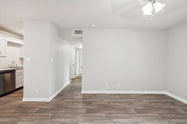 Clarksville, TN 37042,3301 Royster Ln #106