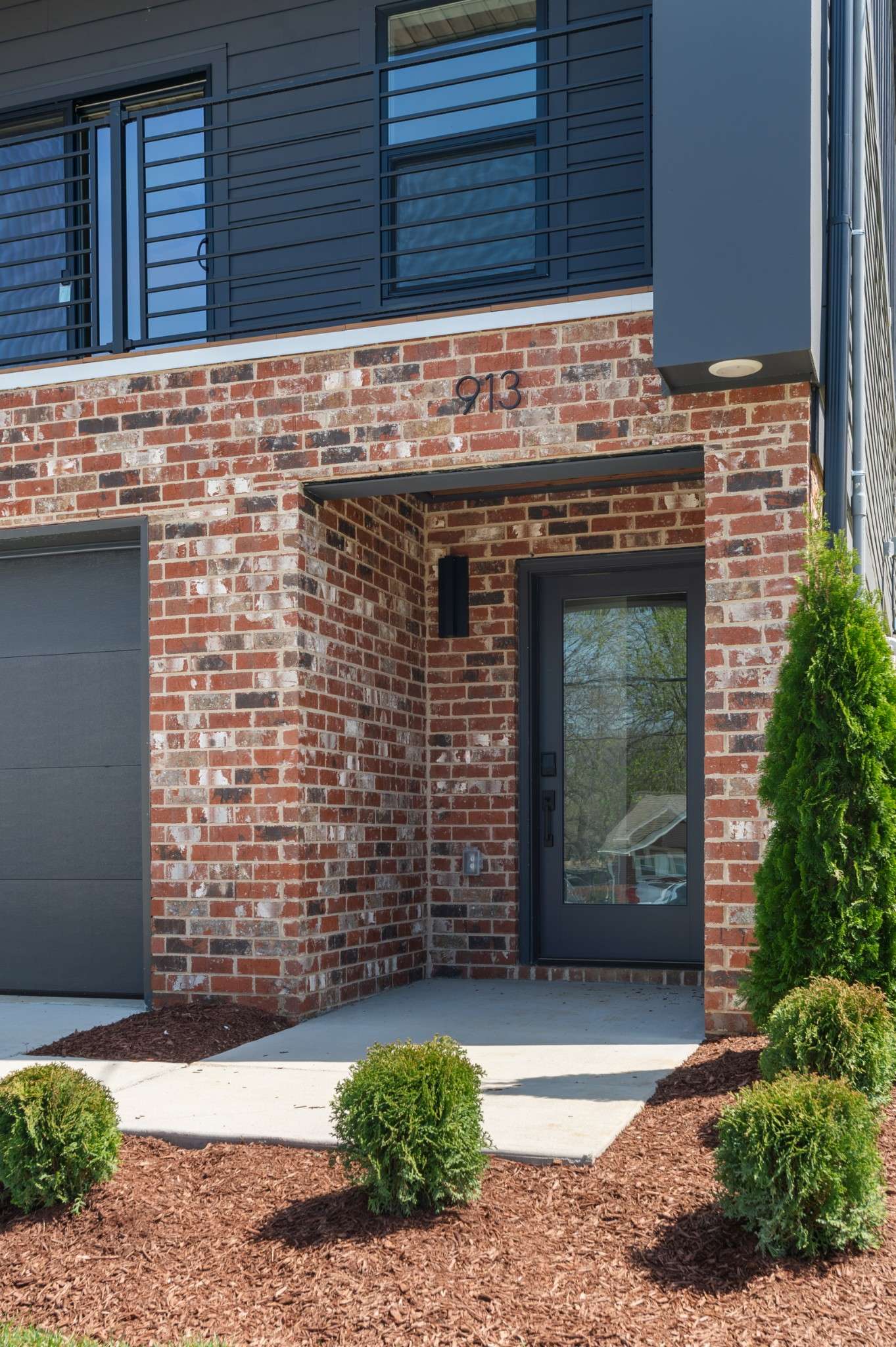 Nashville, TN 37207,913 Stockell St