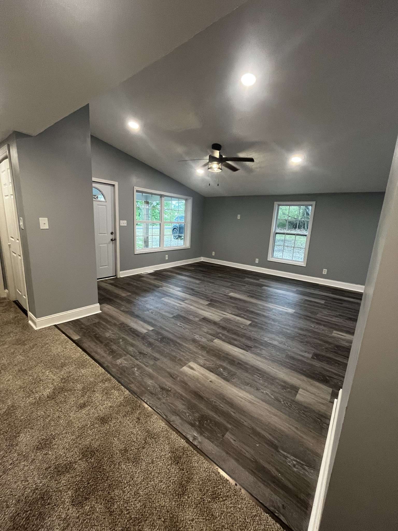Decaturville, TN 38329,946 Roach Rd