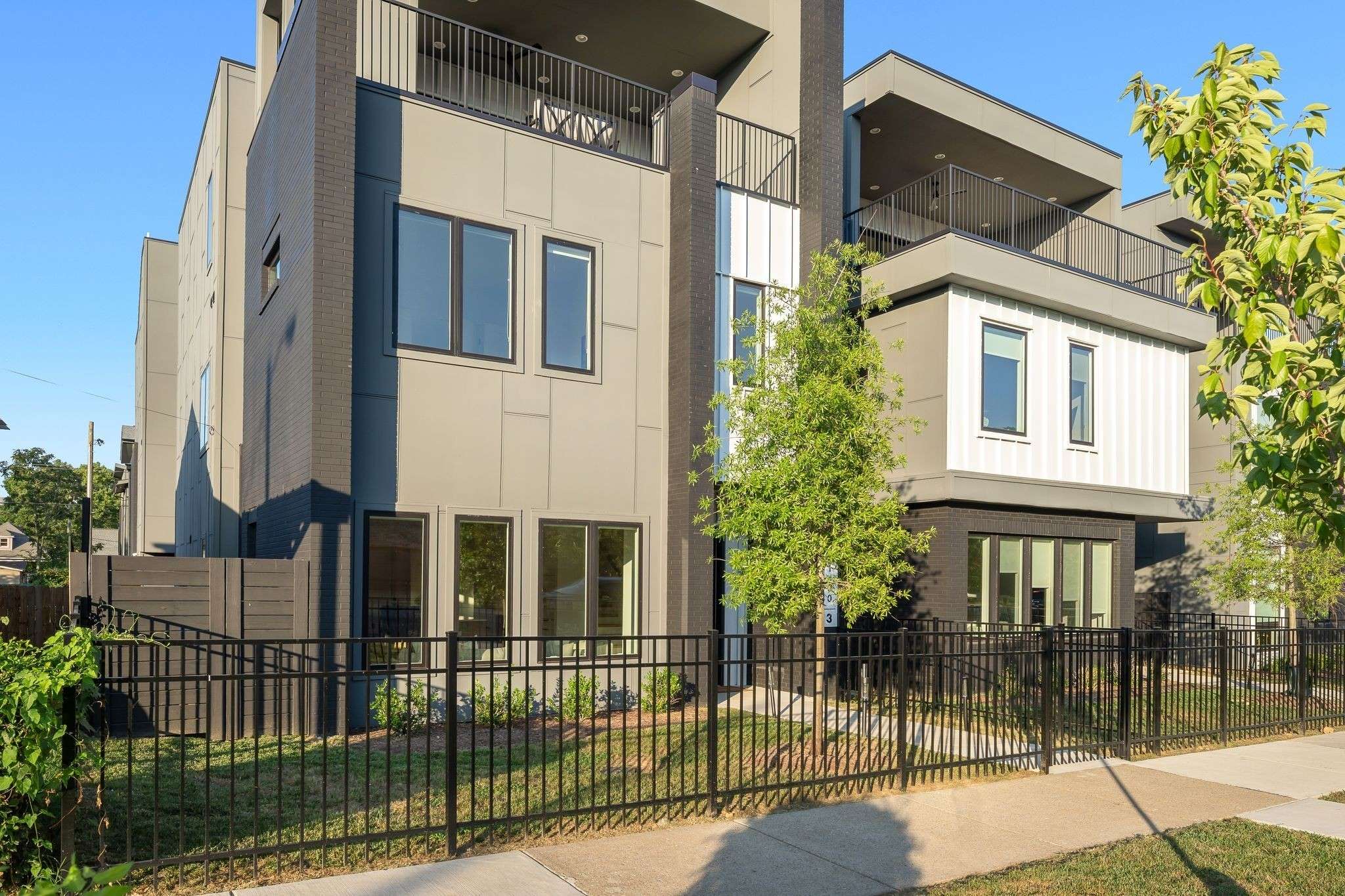 Nashville, TN 37208,1400 Arthur Ave #3