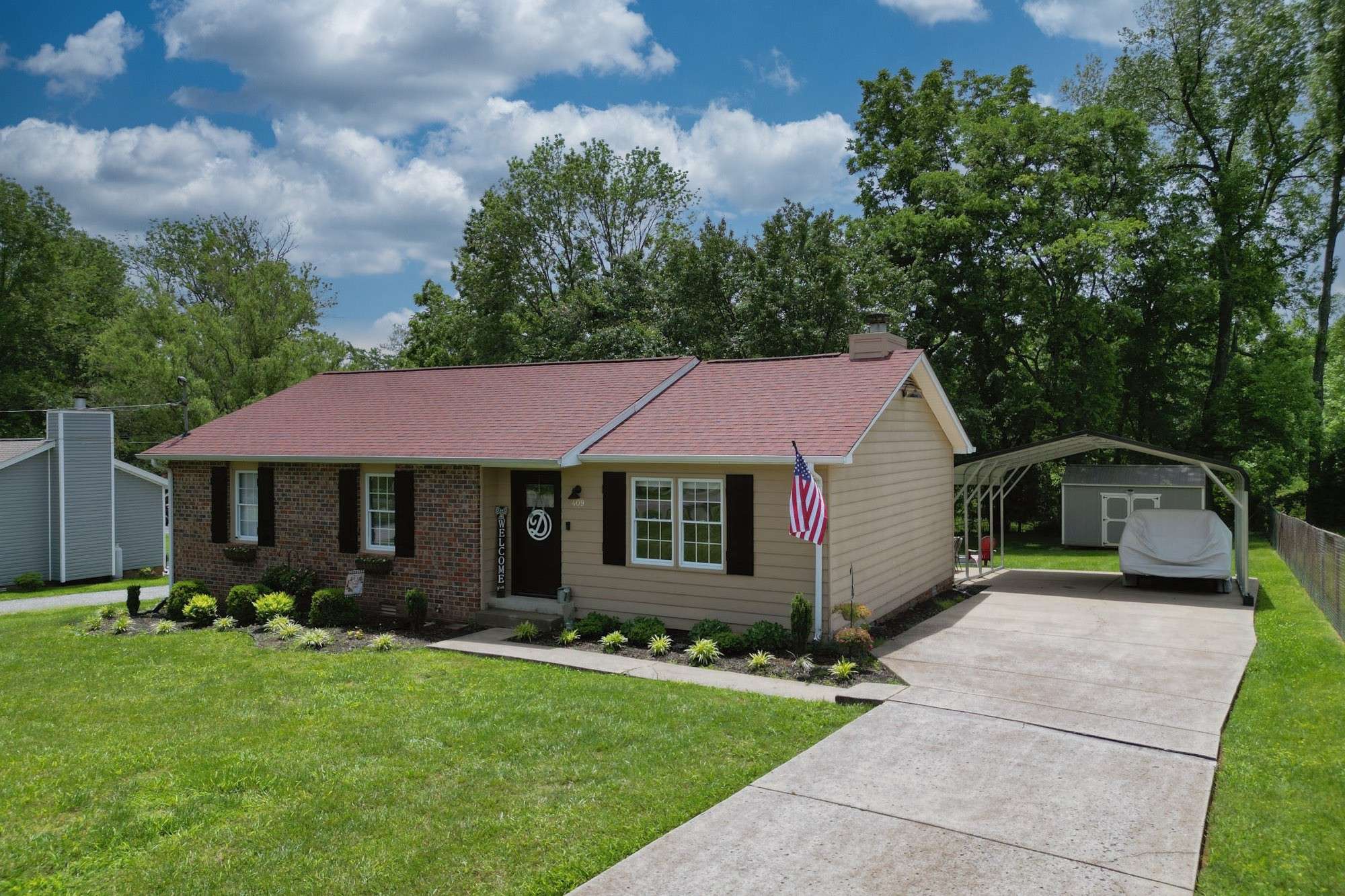 White House, TN 37188,409 Sunnybrook Dr