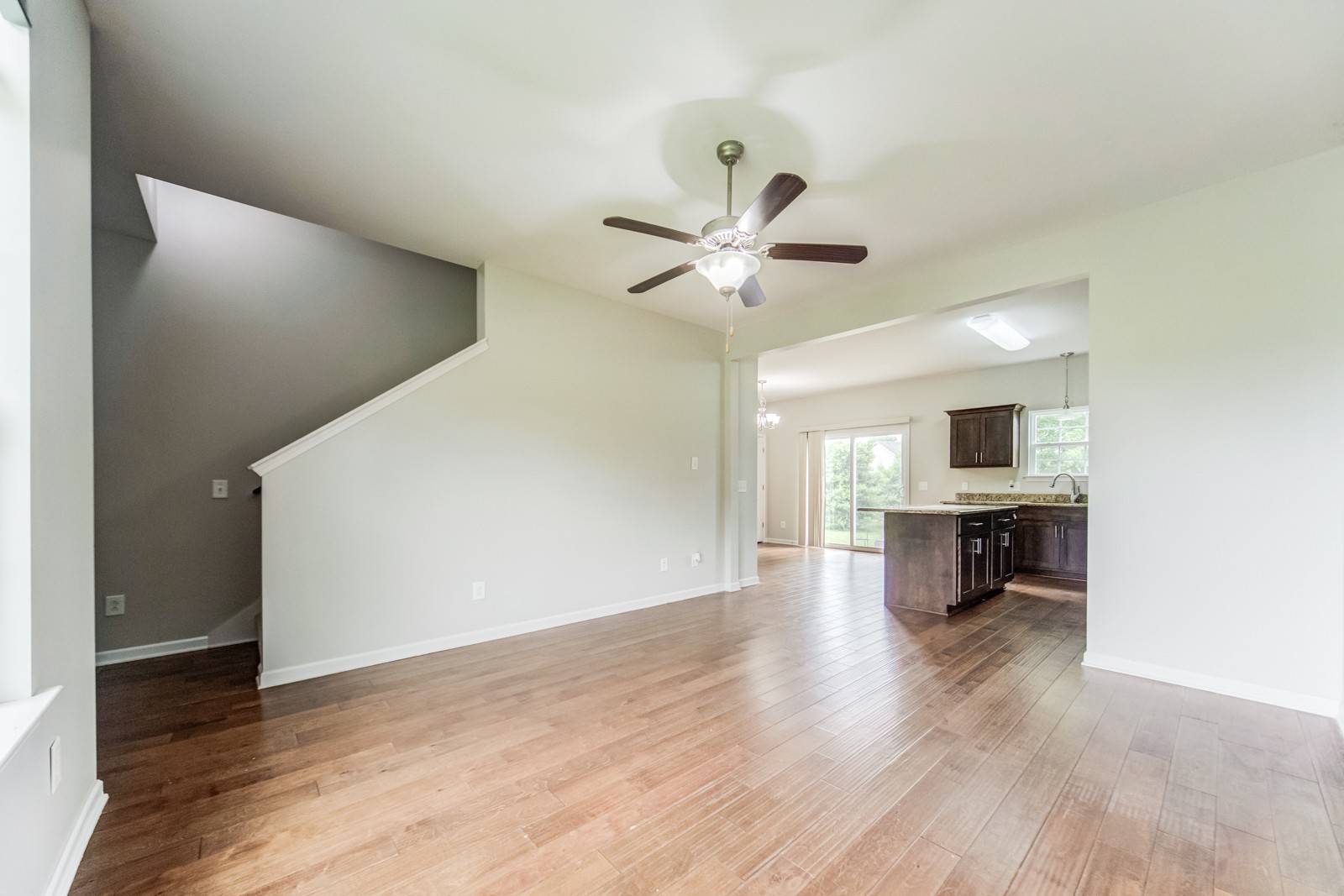White House, TN 37188,405 W Winterberry Trl