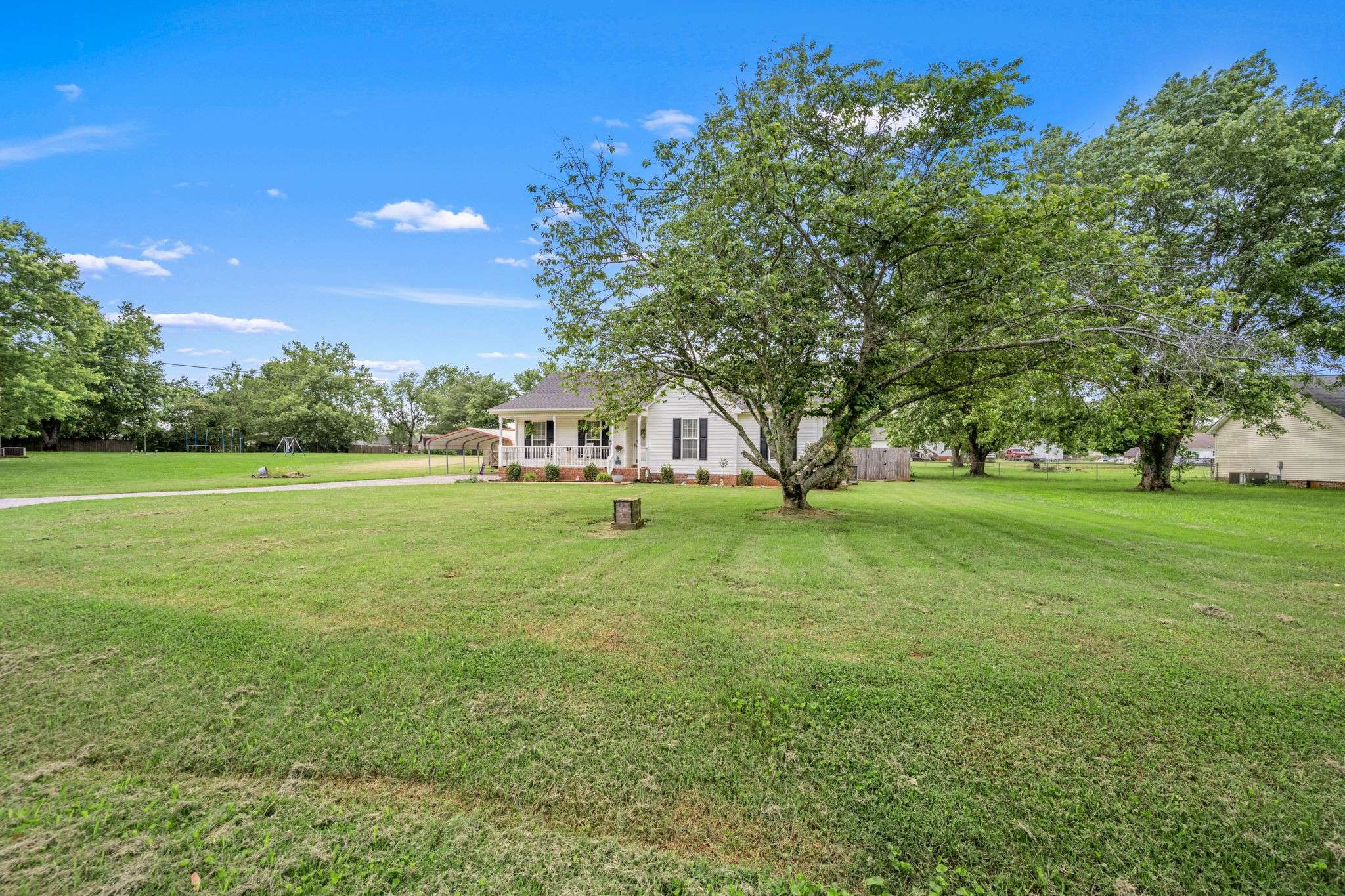 Unionville, TN 37180,104 Pierce Pl