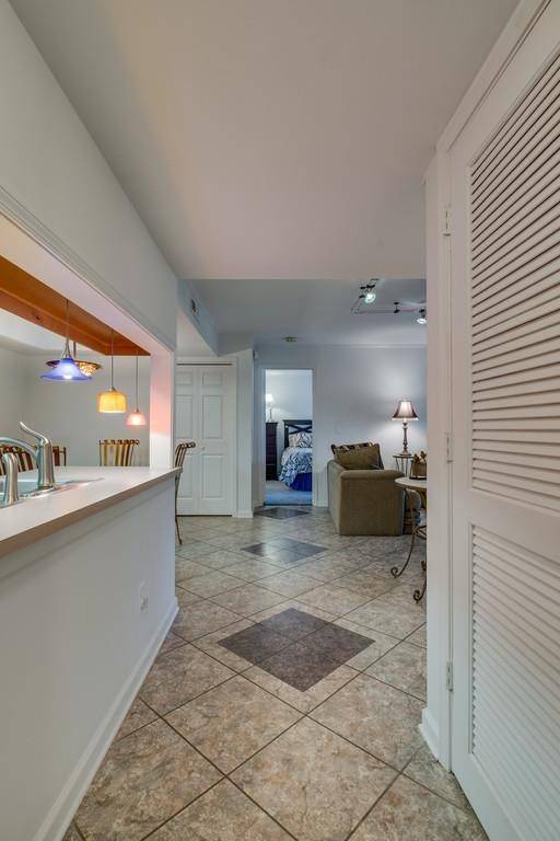 Nashville, TN 37215,254 Hillsboro Pl