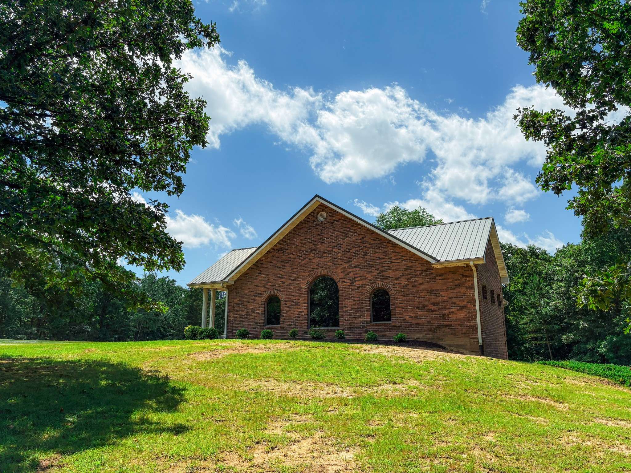 Hohenwald, TN 38462,110 Hankins Rd