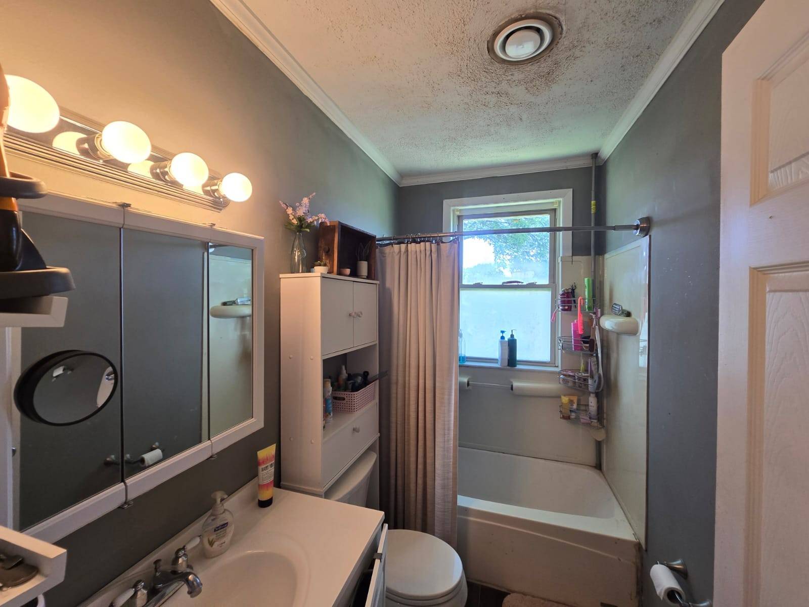 La Fayette, KY 42254,163 Bryan Ave