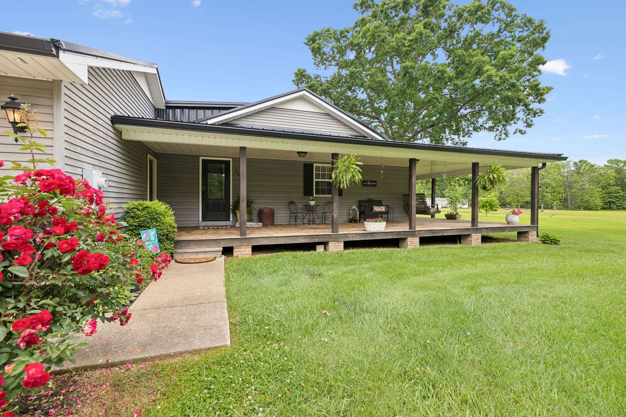 Hohenwald, TN 38462,285 Henderson Rd