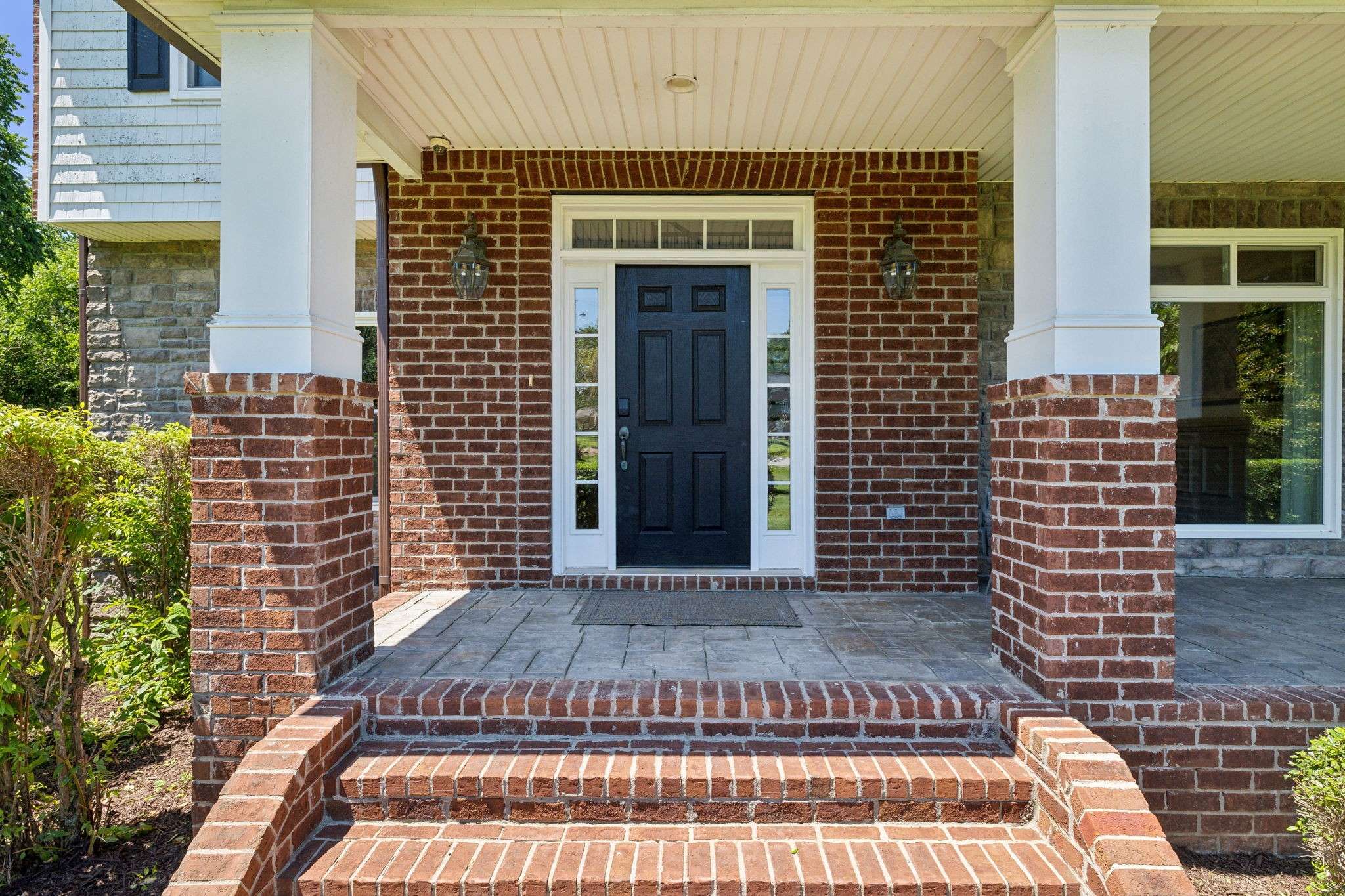 Franklin, TN 37064,2203 Oakleaf Ct