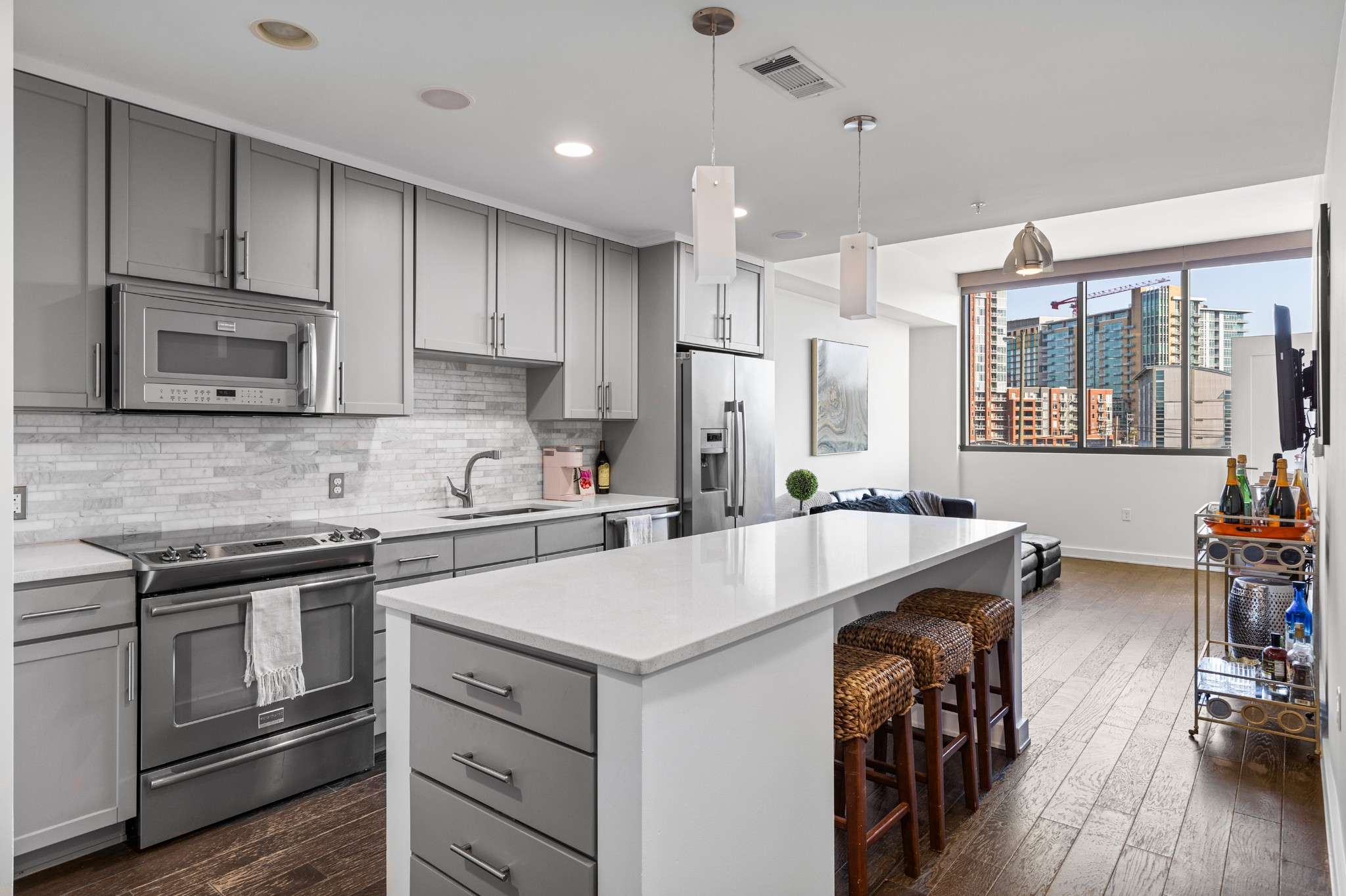 Nashville, TN 37203,1212 Laurel St #206
