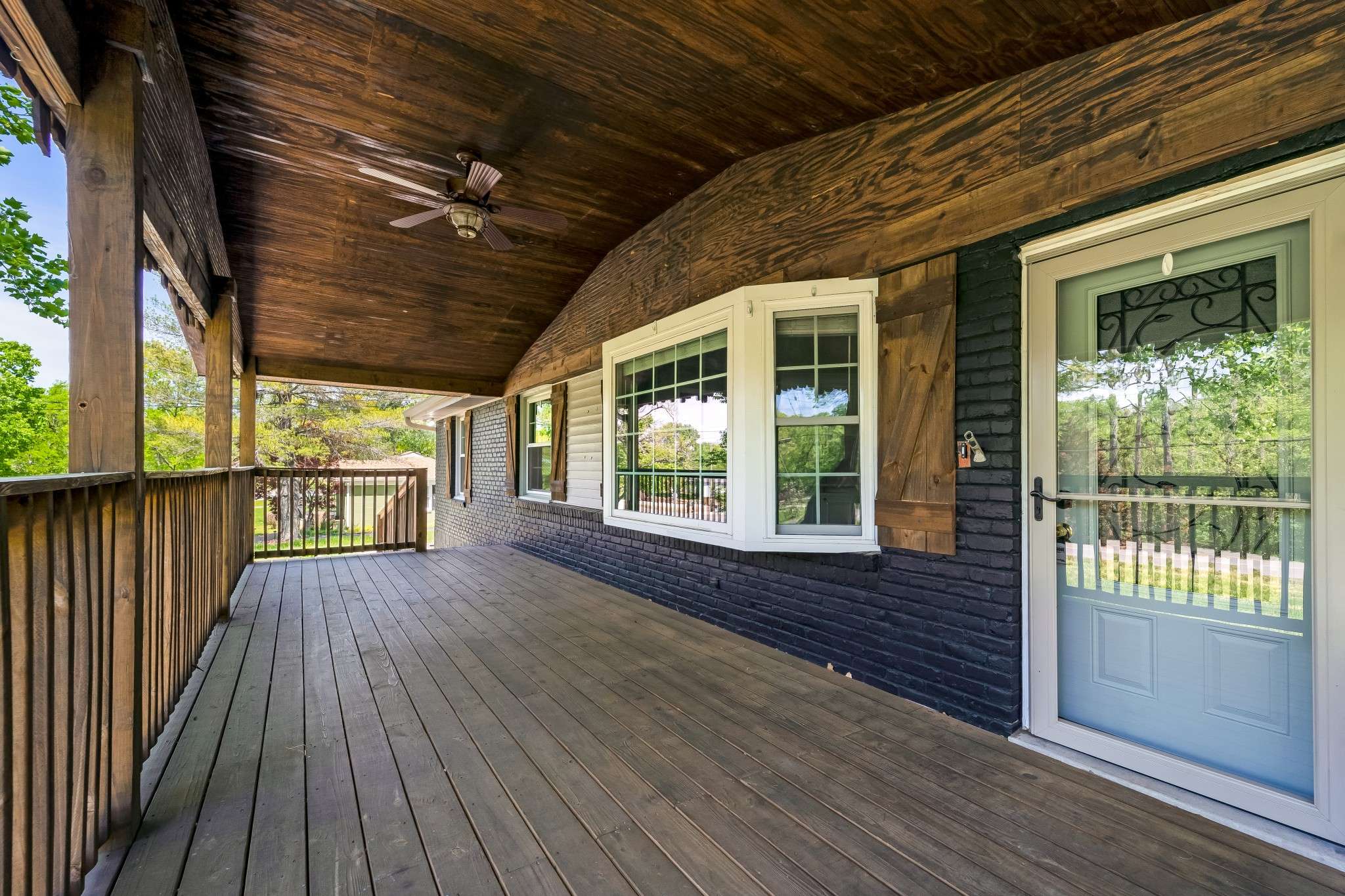 Nashville, TN 37205,832 Brook Hollow Rd