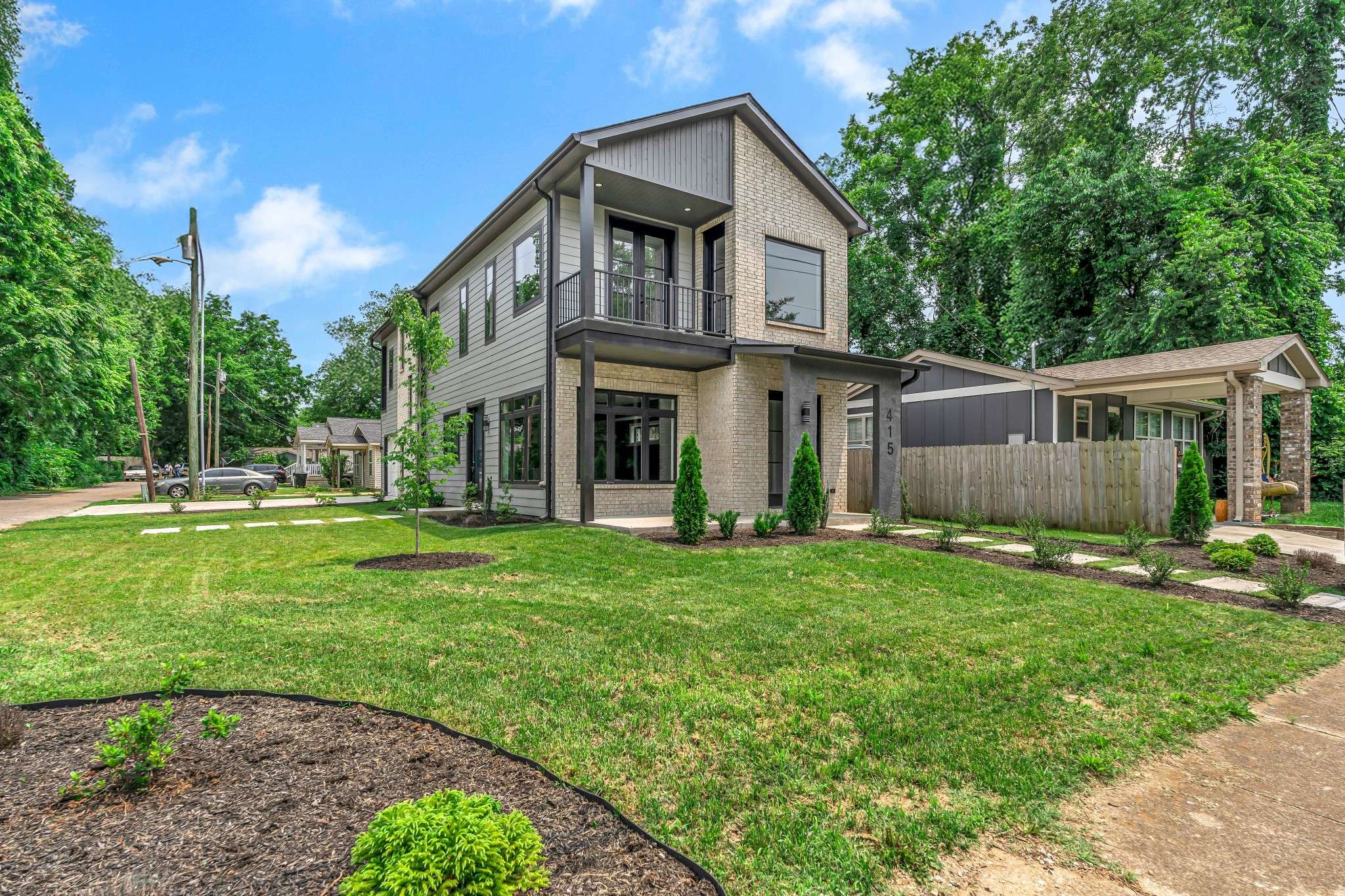 Murfreesboro, TN 37130,415 S University St