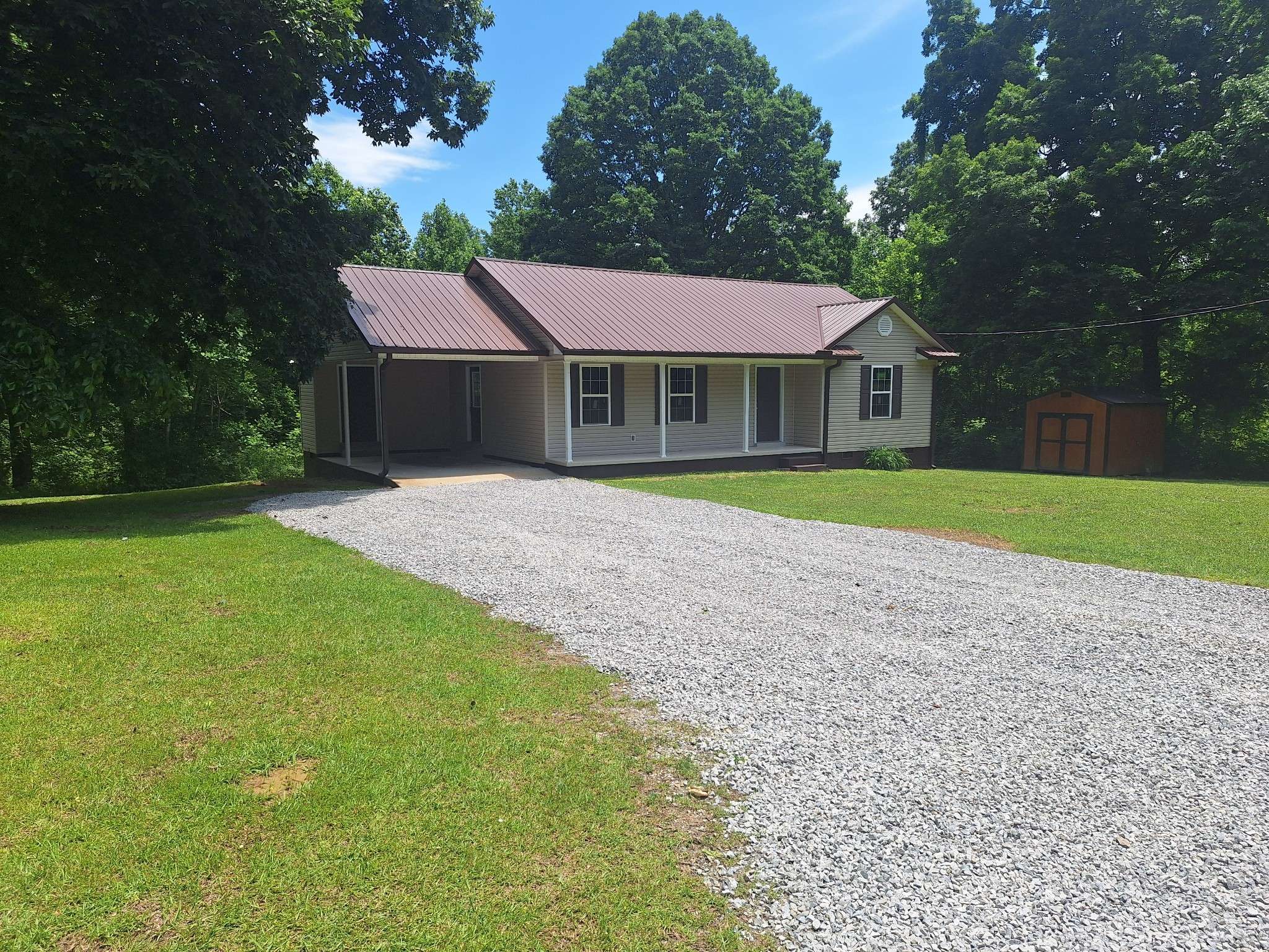 Leoma, TN 38468,151 Dogwood Ln