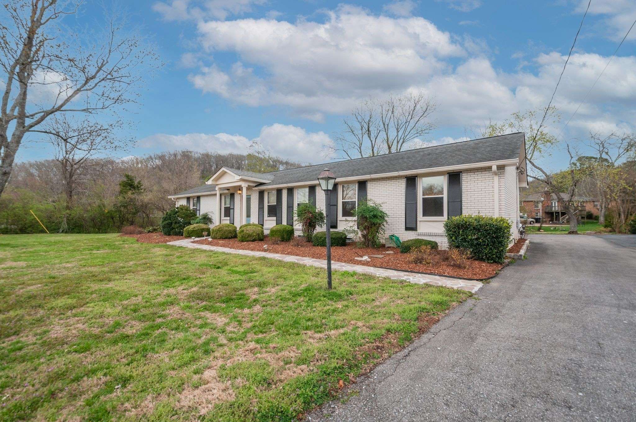 Nashville, TN 37205,6307 Park Ln