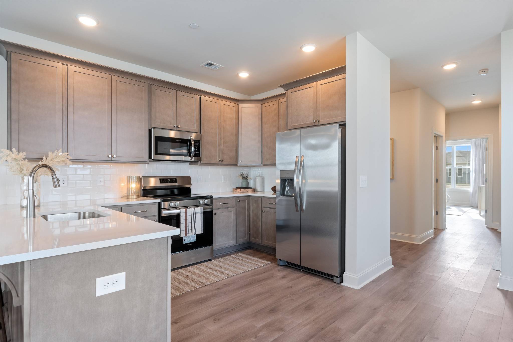 Brentwood, TN 37027,482 Portsdale Dr #14