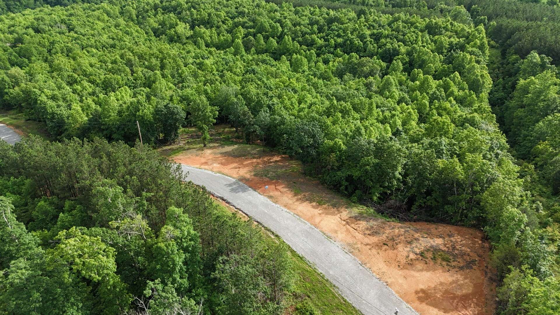 Linden, TN 37096,452 Streamside Dr