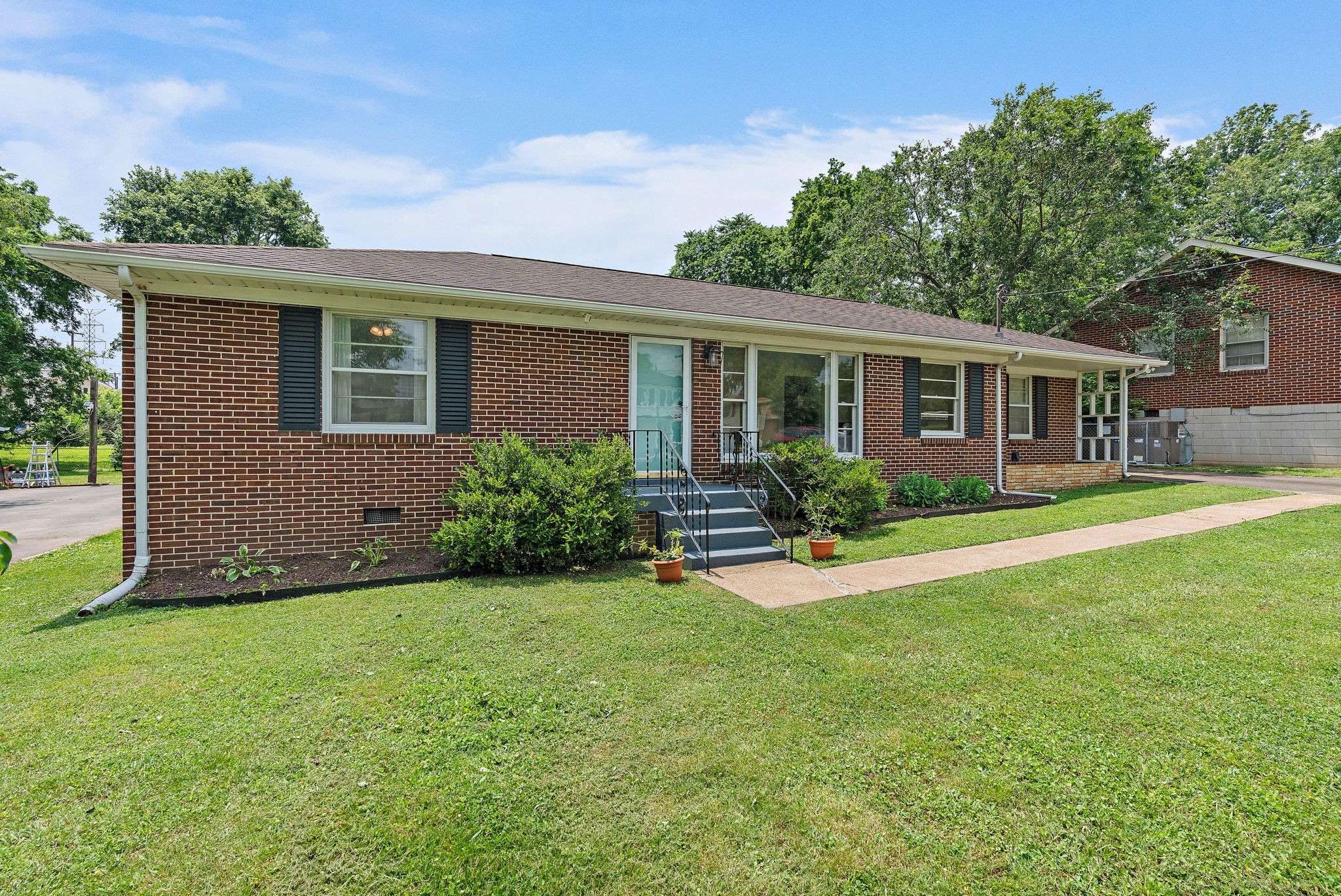 Nashville, TN 37209,633 American Rd