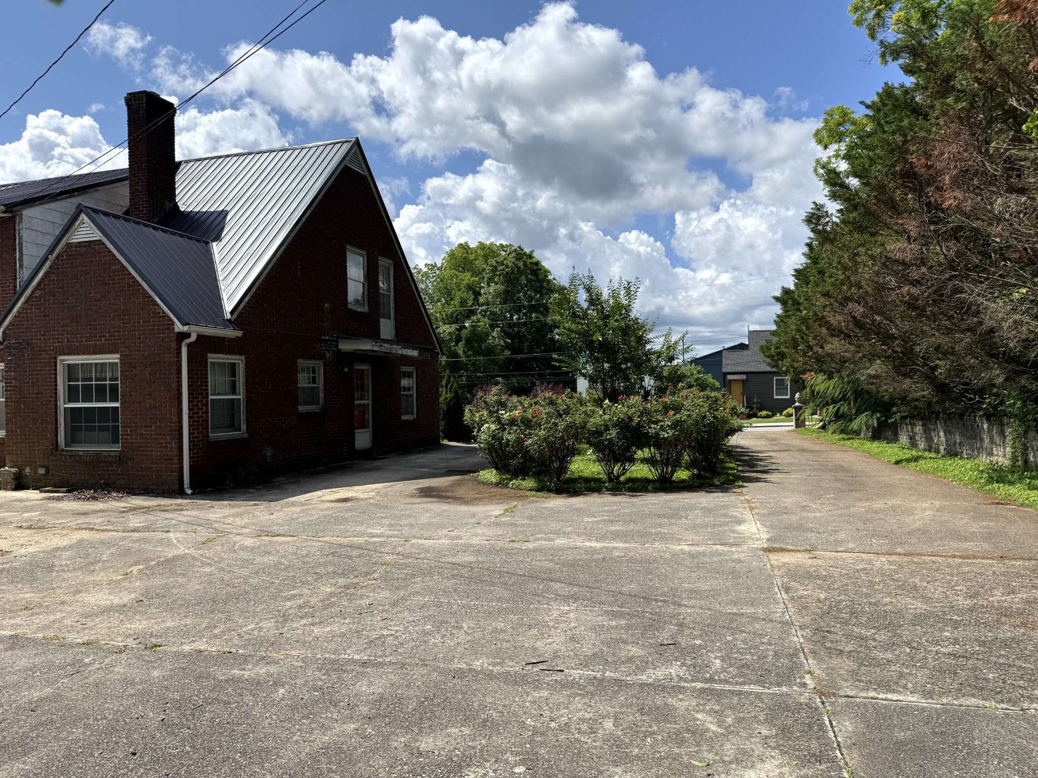Mcminnville, TN 37110,109 Walling St