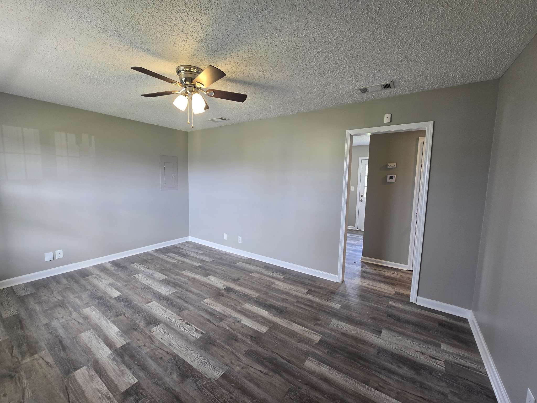 Oak Grove, KY 42262,1109 Timothy Ave