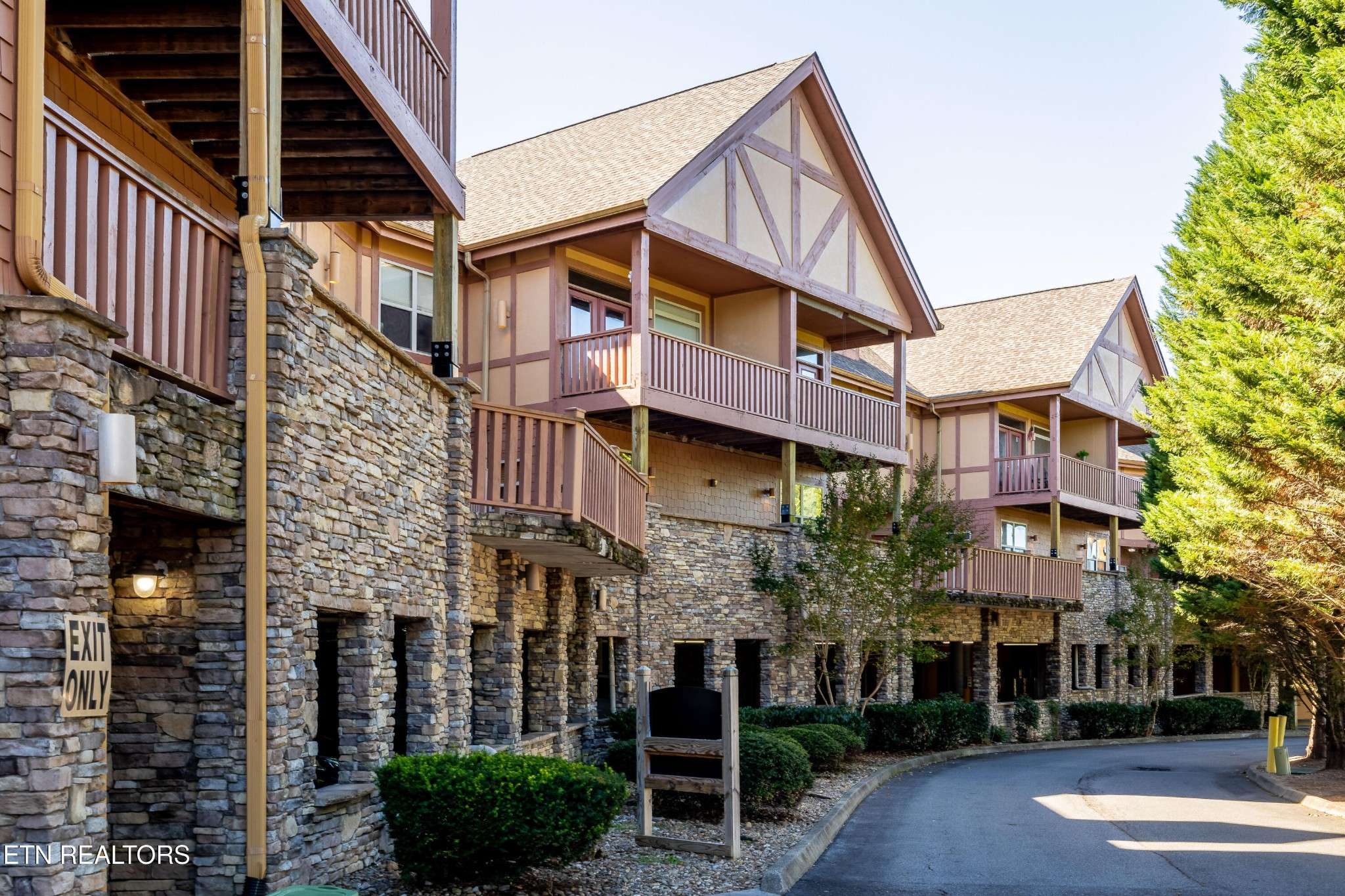 Pigeon Forge, TN 37863,830 Golf View Blvd #UNIT 3106