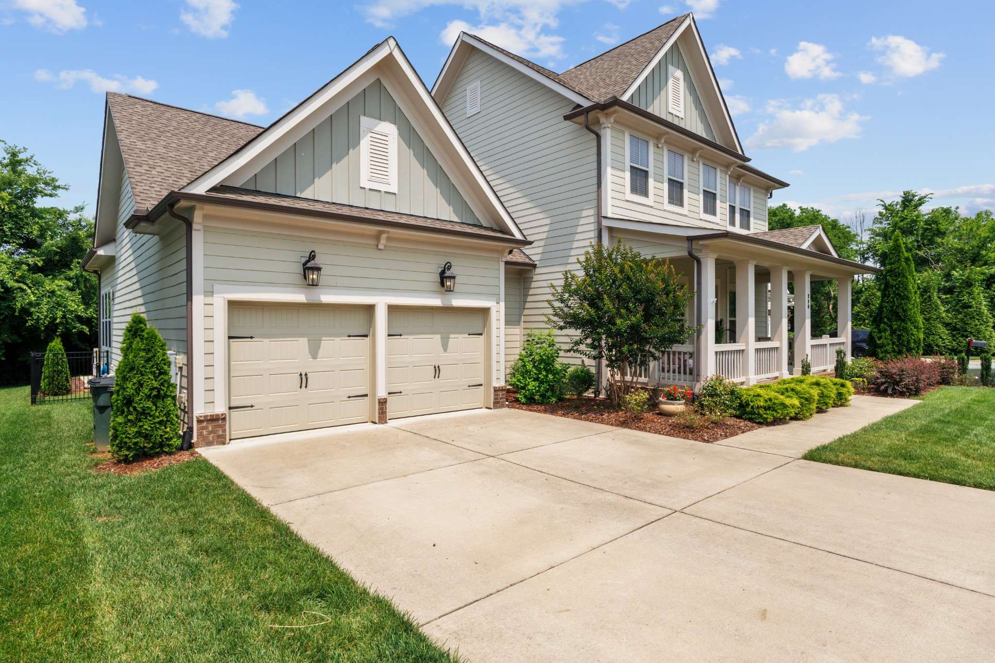 Hendersonville, TN 37075,215 Catalina Way