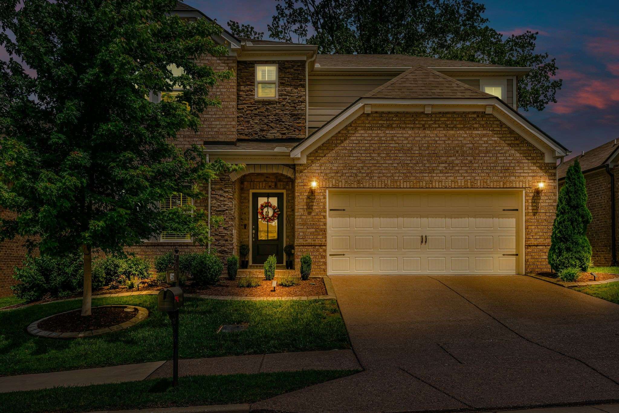 Hermitage, TN 37076,4937 Riverbank Dr