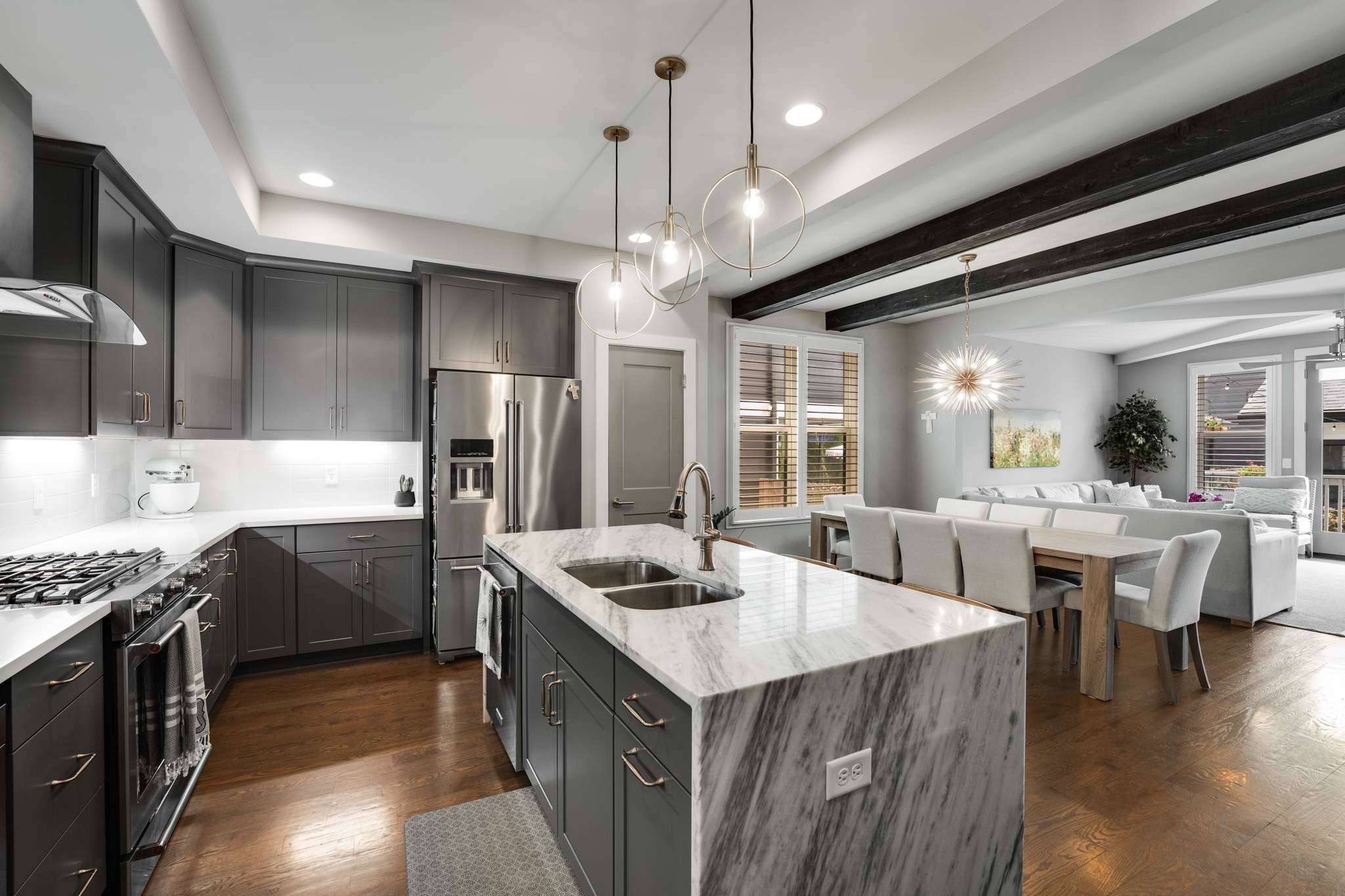 Nashville, TN 37208,1035A Monroe St