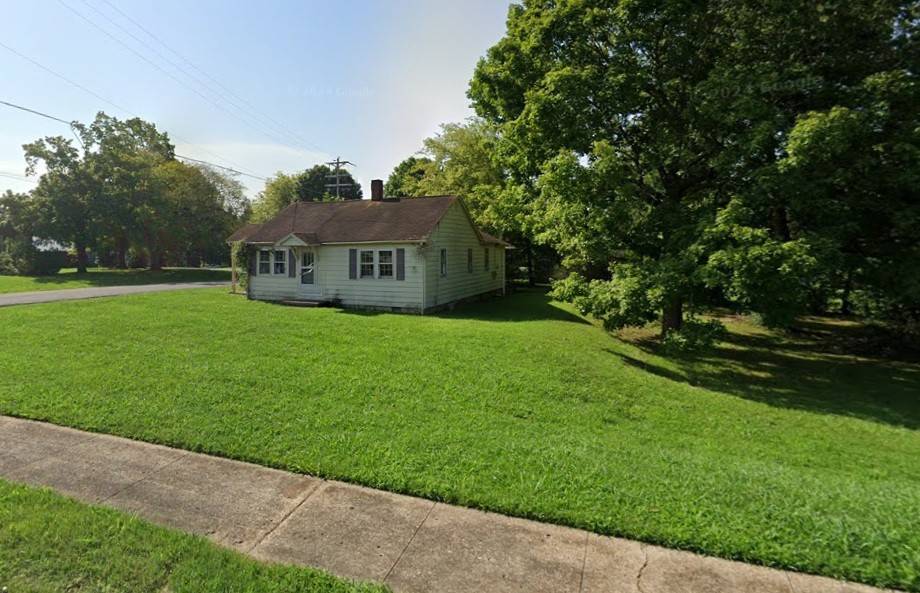 White Bluff, TN 37187,4338 Highway 70 #E
