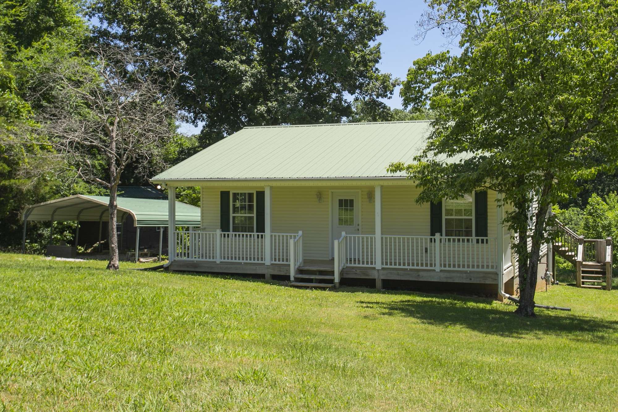 Burns, TN 37029,1534 Roy Brown Rd