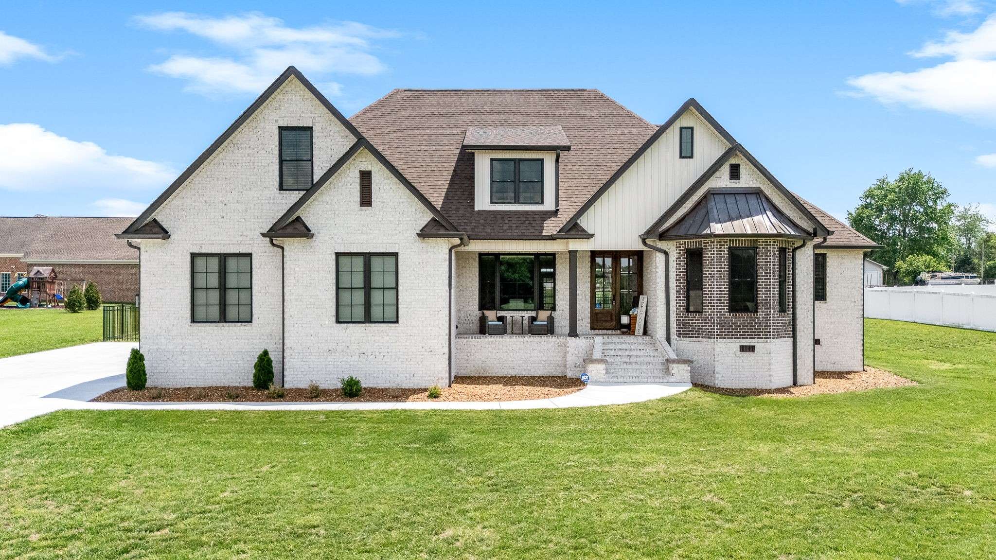 Tullahoma, TN 37388,74 Holt Ln