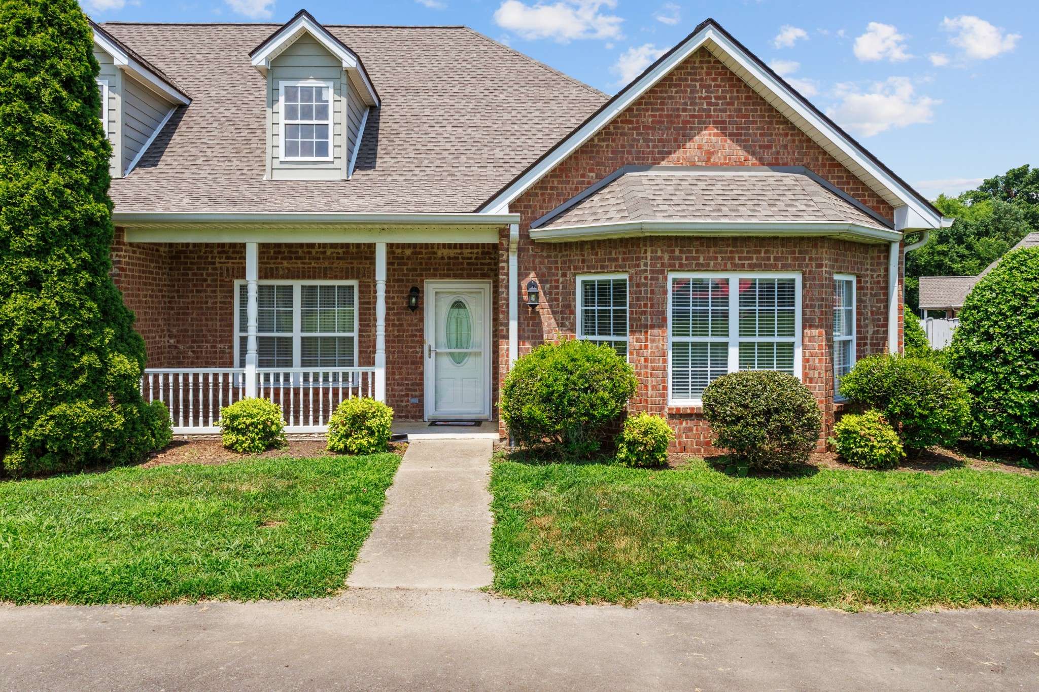 White House, TN 37188,123 Shore Dr