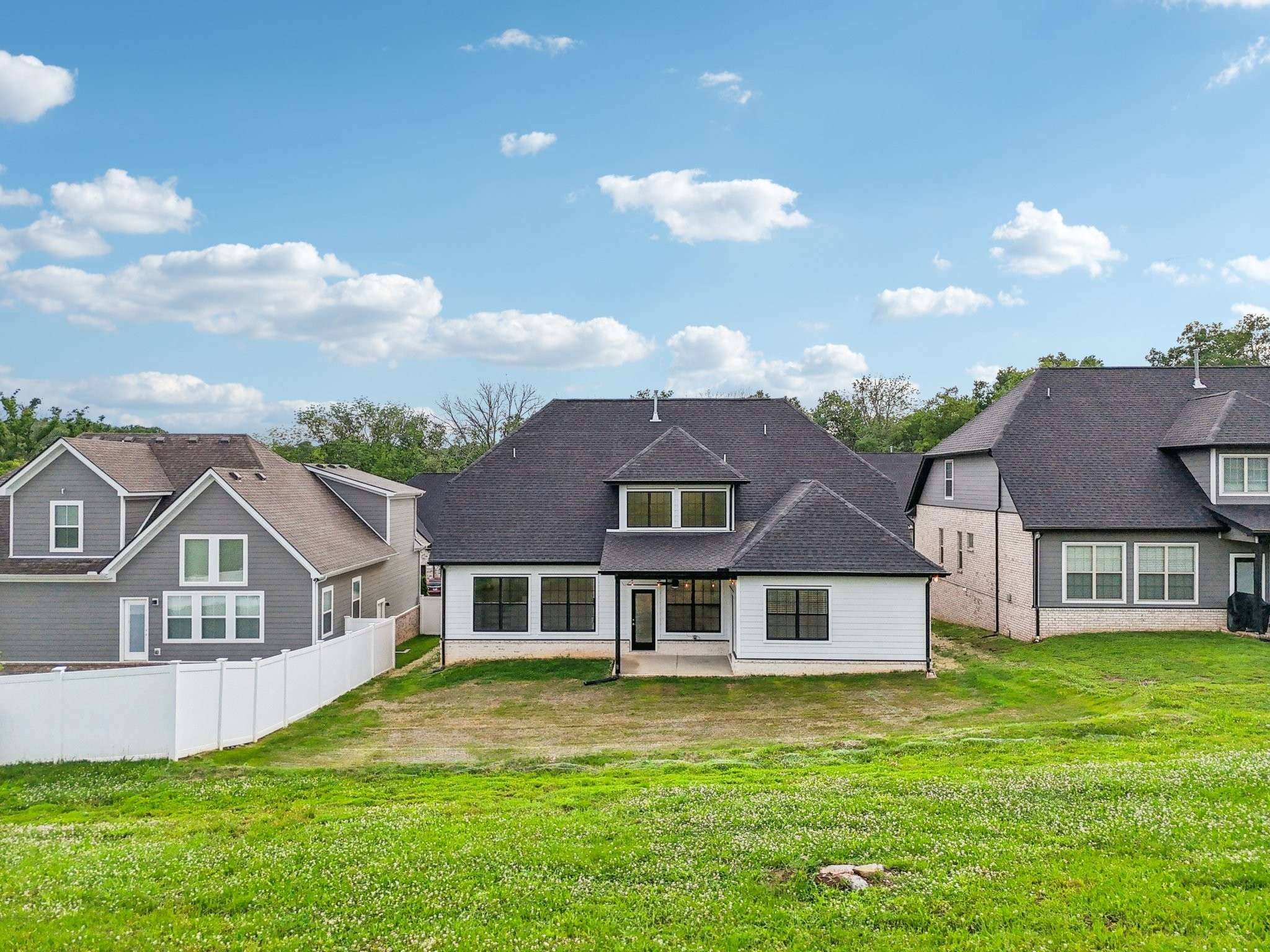 Smyrna, TN 37167,6807 Kew Gdn