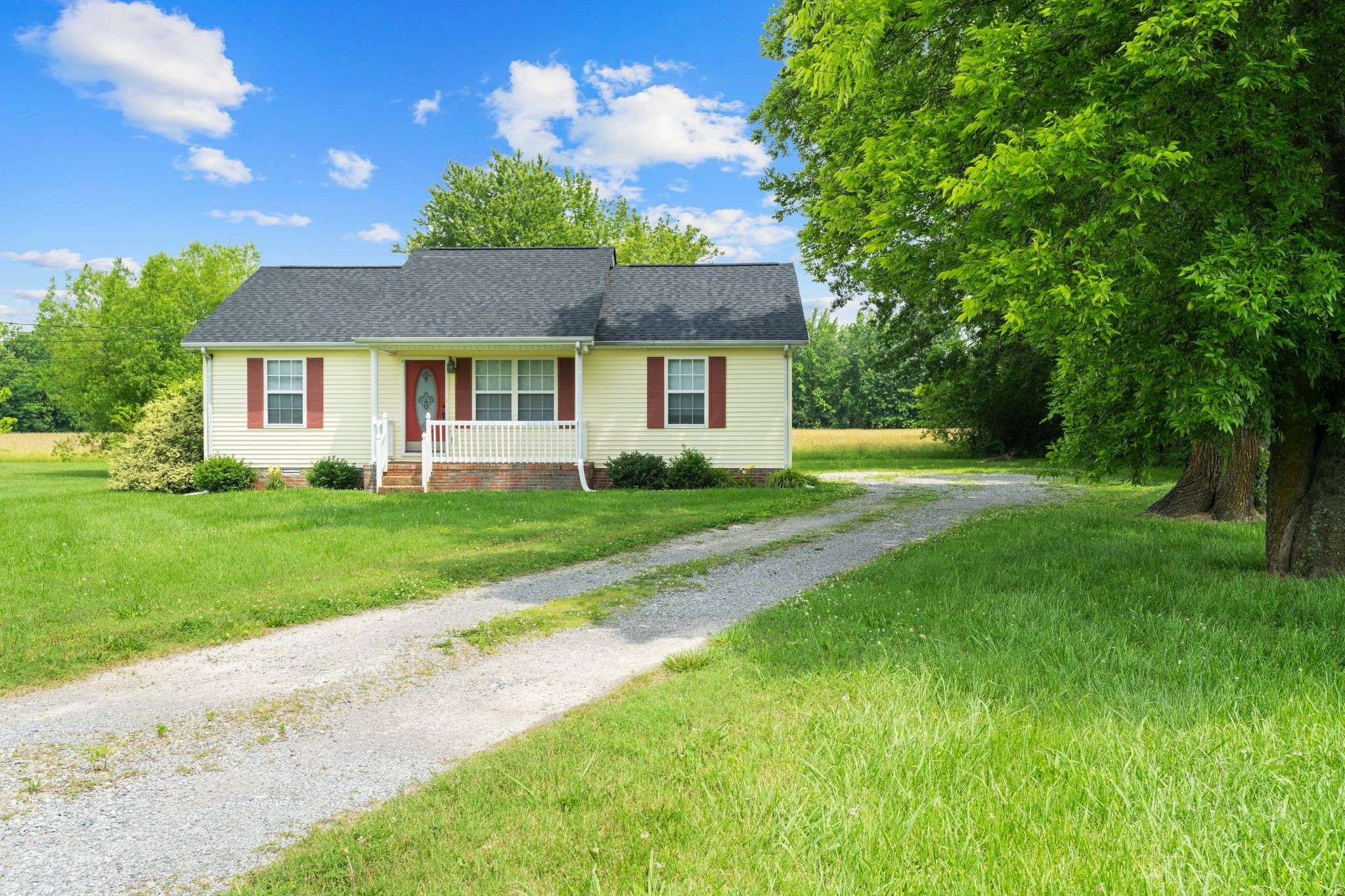 Portland, TN 37148,756 College St