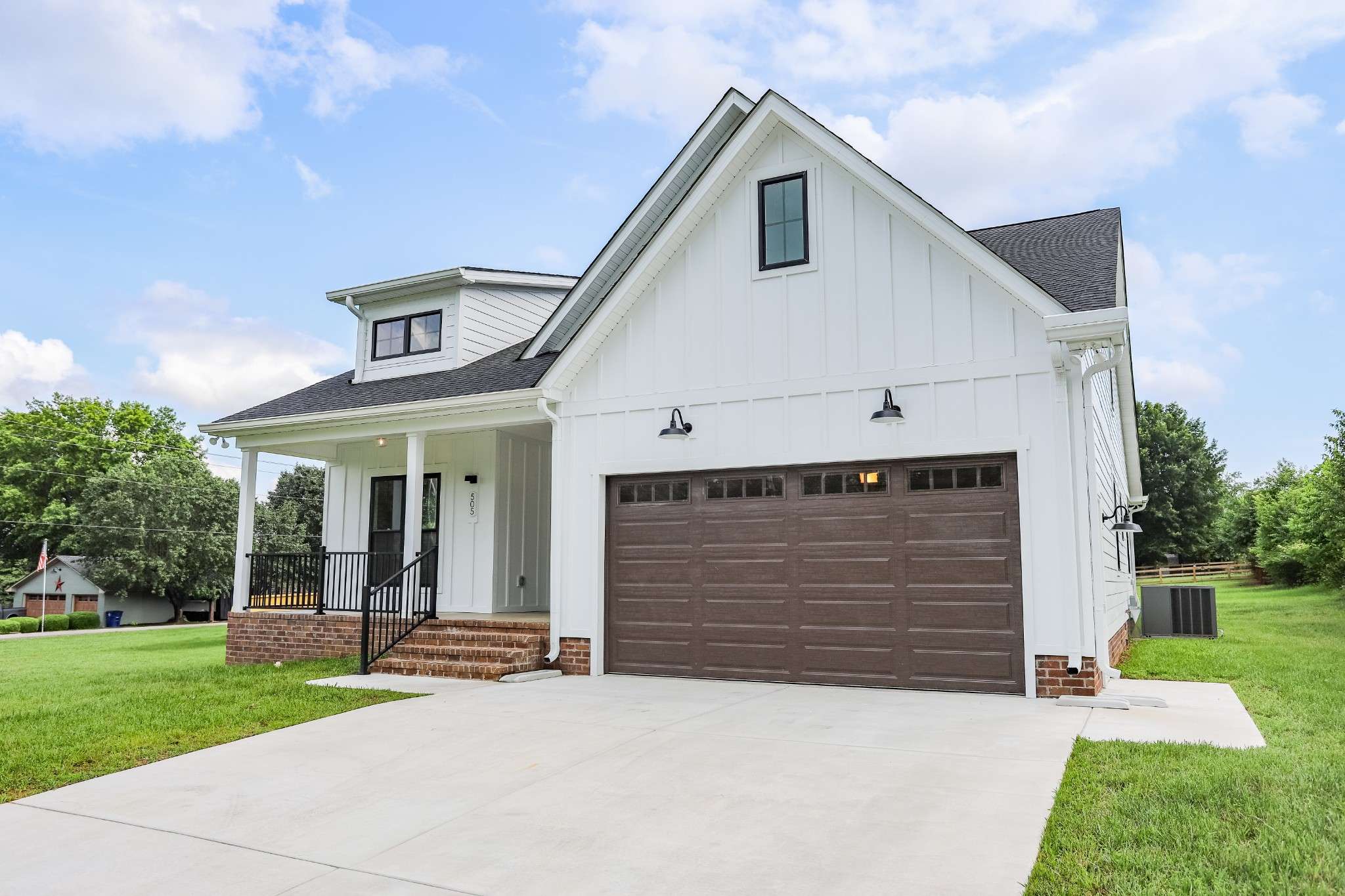 Chapel Hill, TN 37034,505 Depot St