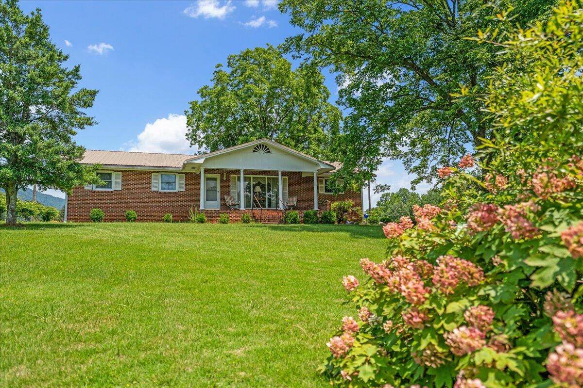 Whitwell, TN 37397,365 Morrison Spring Road