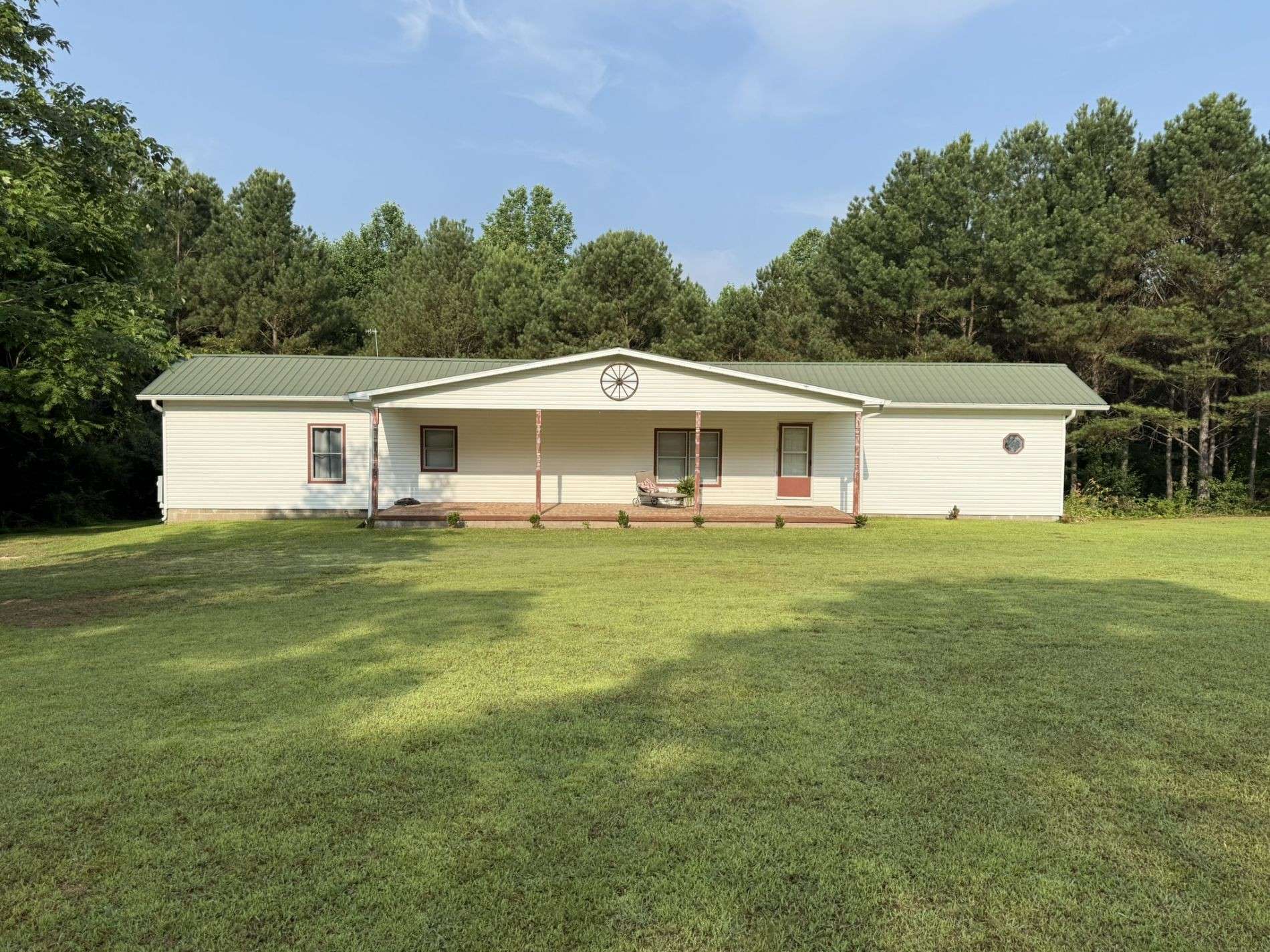 Hohenwald, TN 38462,178 Reeves Rd